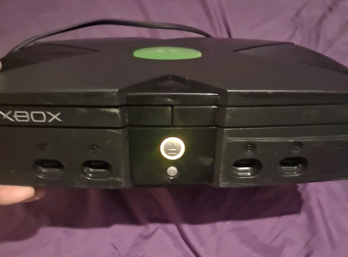 Microsoft Xbox Original Home Console 8GB NTSC-U/C Ethernet DVD Black/Green 2004