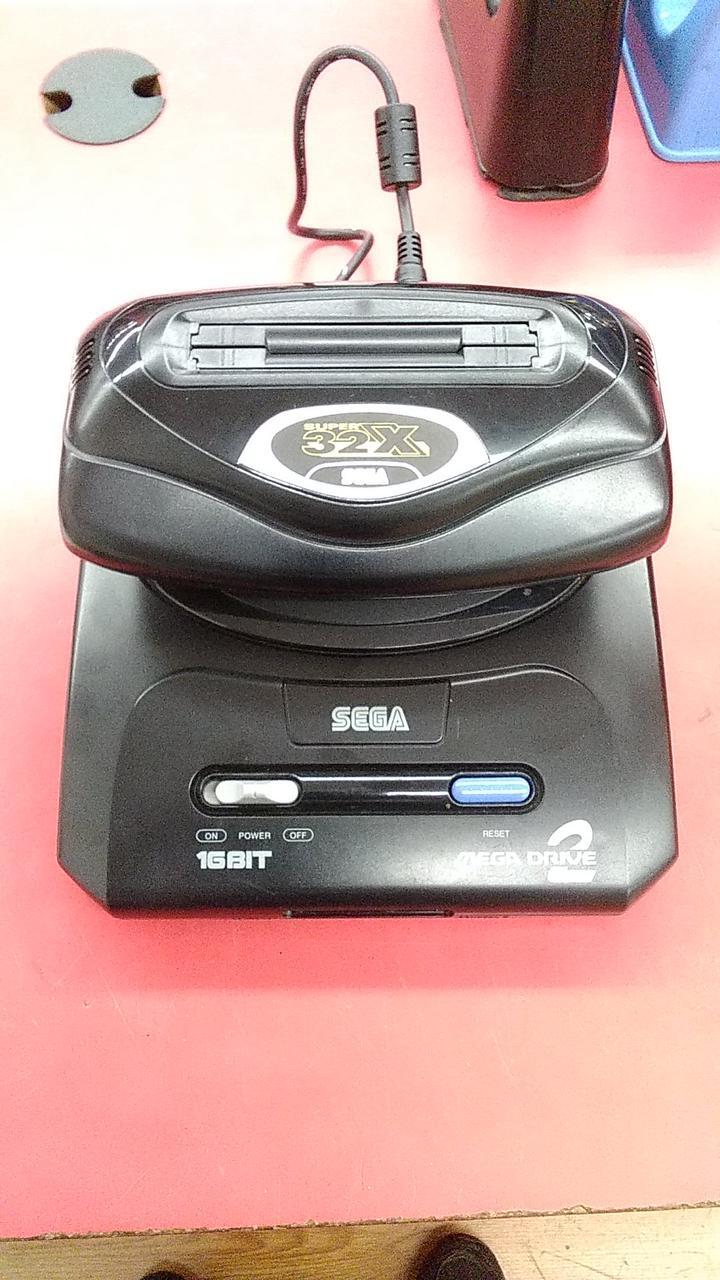 Sega Mega Drive Super 32X Console Set – HAA-2502 / HMA-000