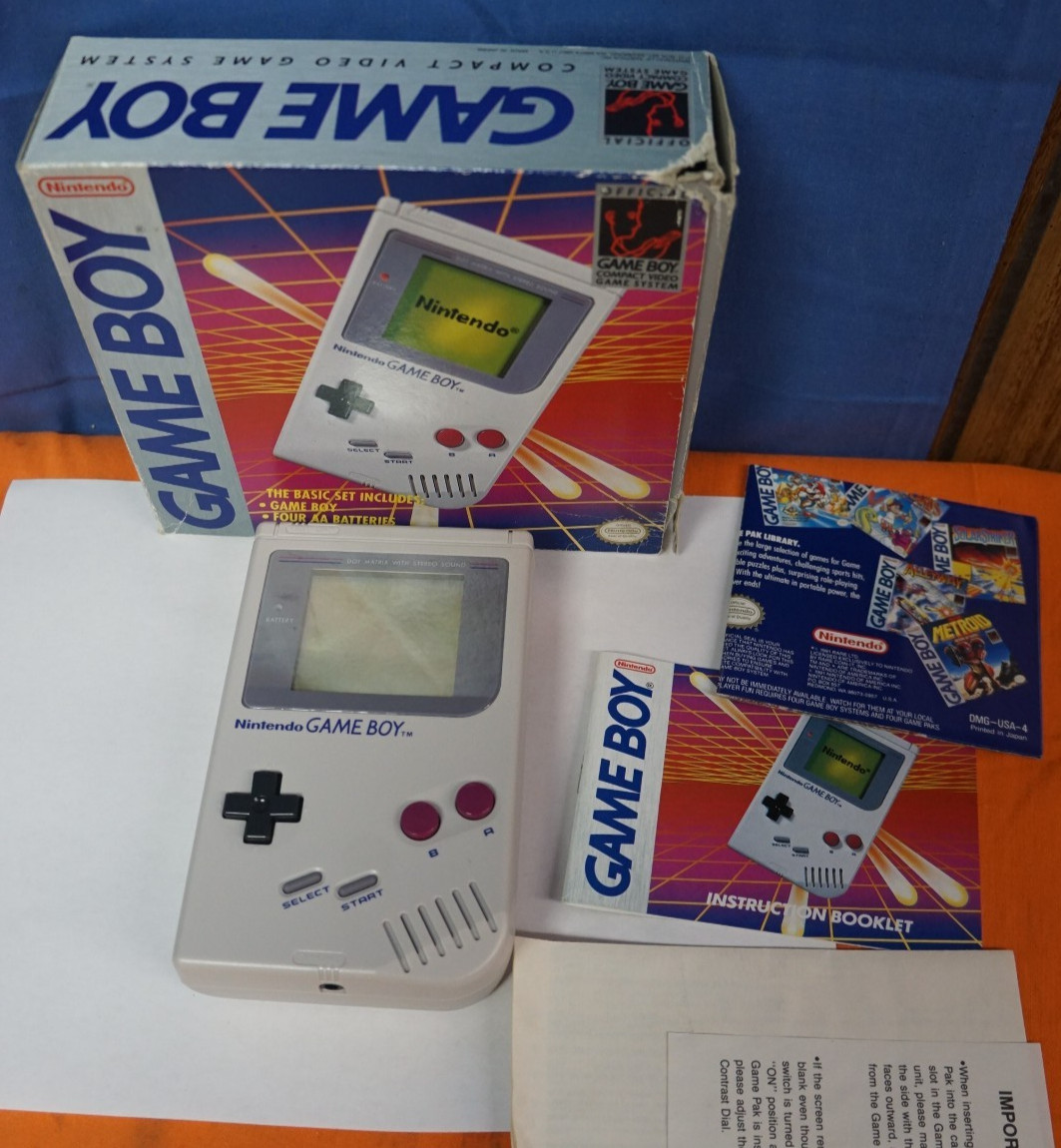 Nintendo Game Boy Launch Edition Handheld System – Gray W/Box