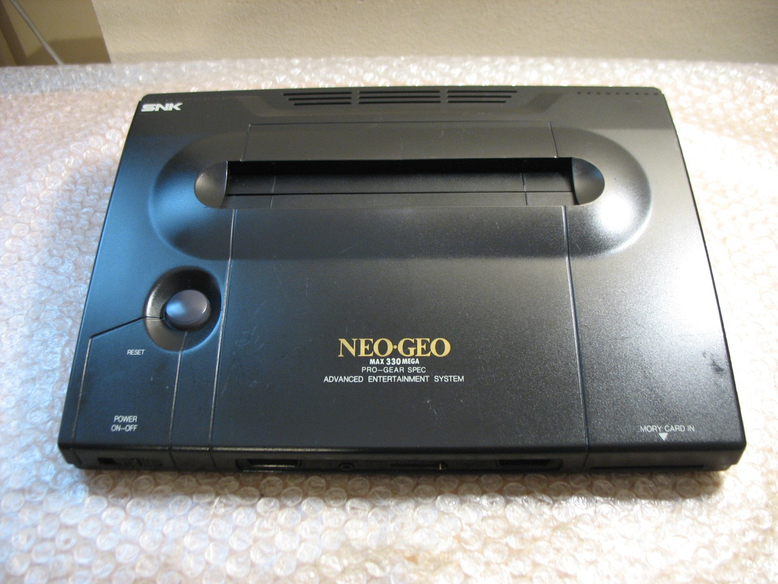 (ONLY UNIT) NEO GEO AES NEO-0 CONSOLE 67621 LOW SERIAL IMPORT DC 5V (ONLY UNIT)