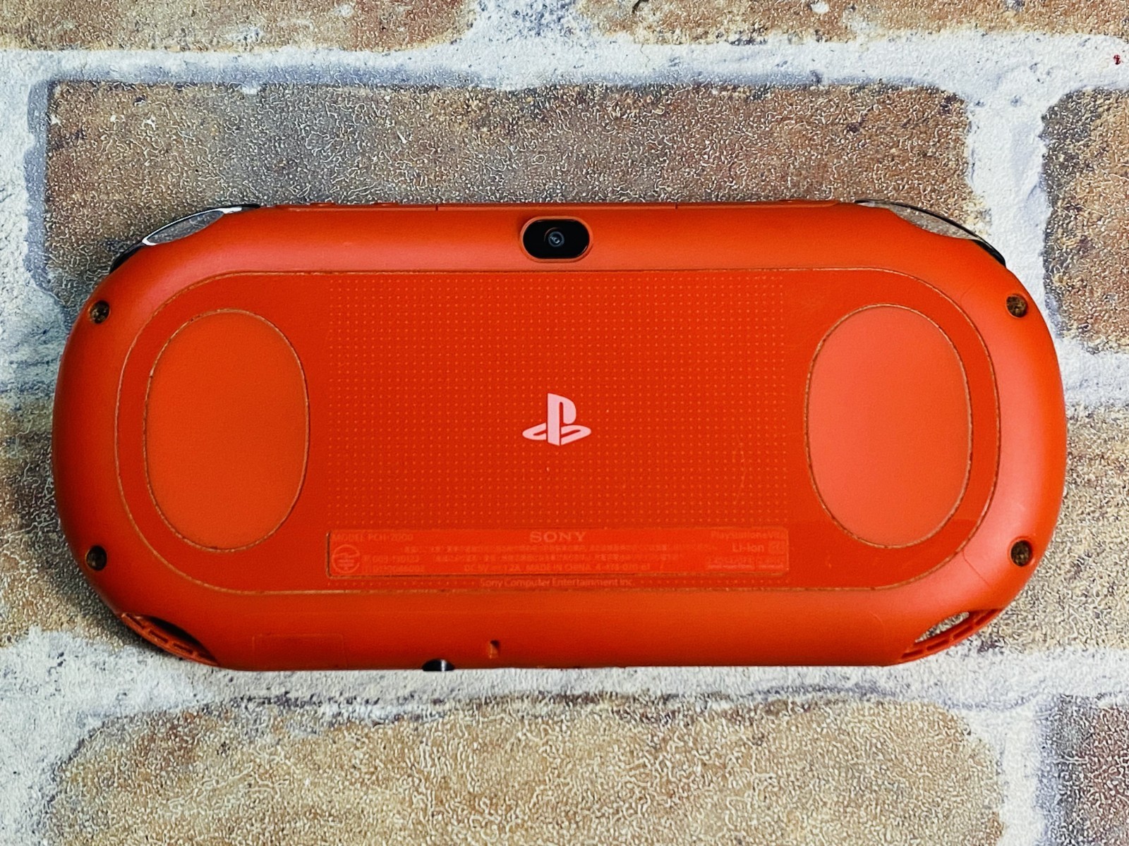 PS Vita Red Black PCH 2000 SONY PlayStation Japan 8GB Memory Charger Tested EX P
