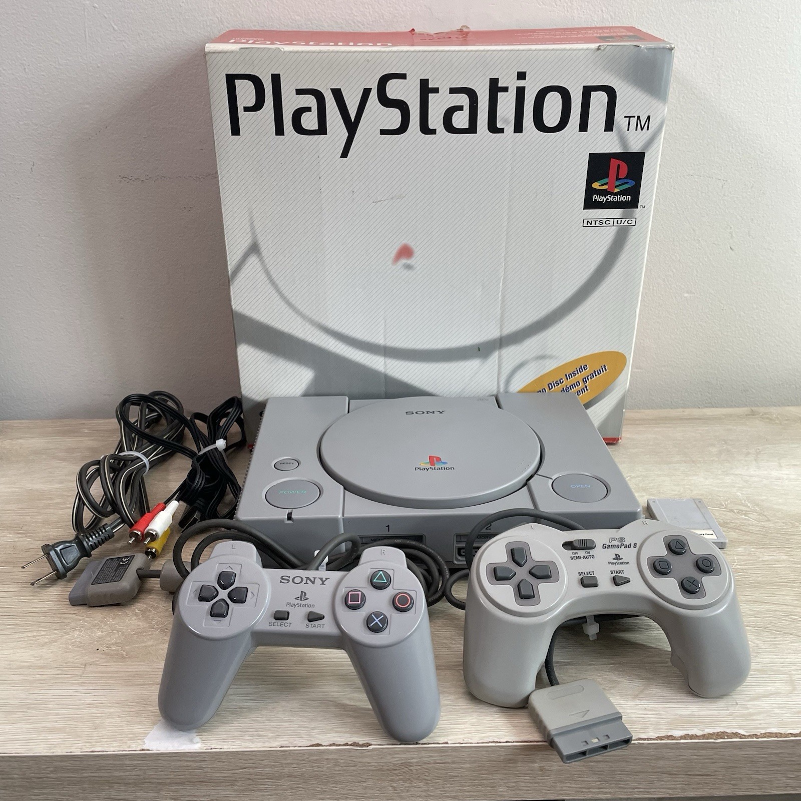 For Parts/Not Working Sony PlayStation 1 SCPH-5501 Console PS1 W/box