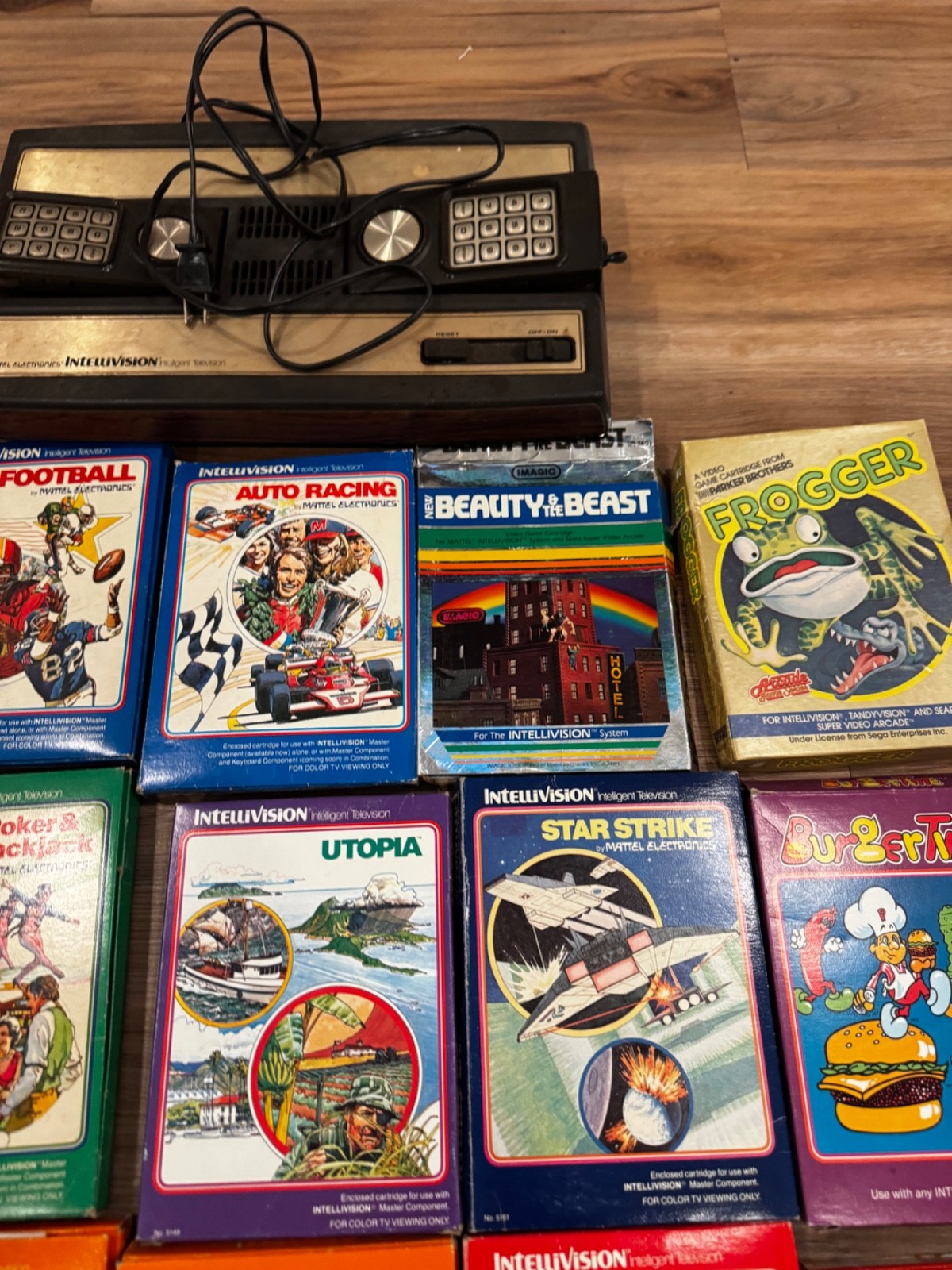 Intellivision Game Console Model 2609 A with 18 games
