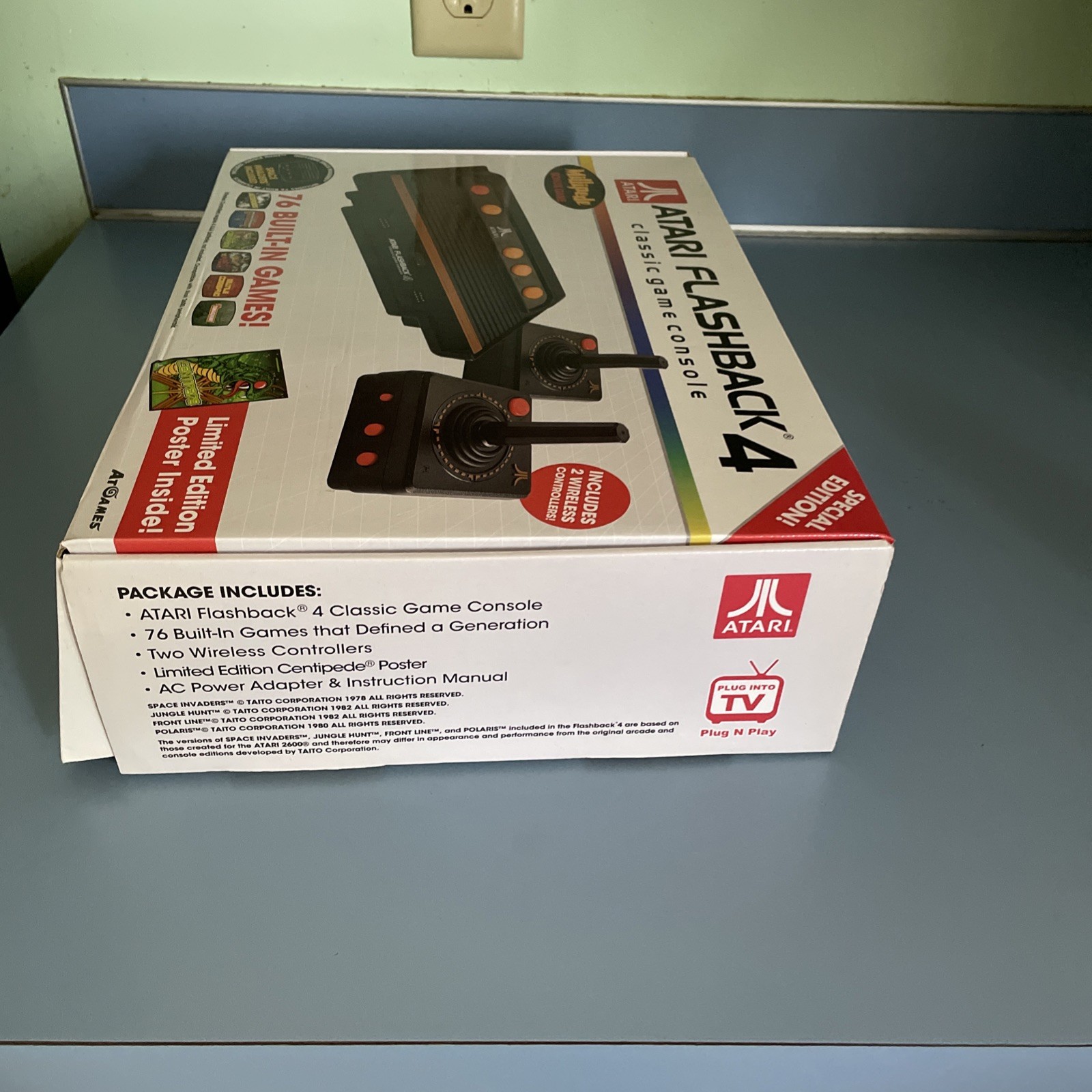 Atari Flashback 4 Classic Game Console Special Edition – 76 Built-In Games