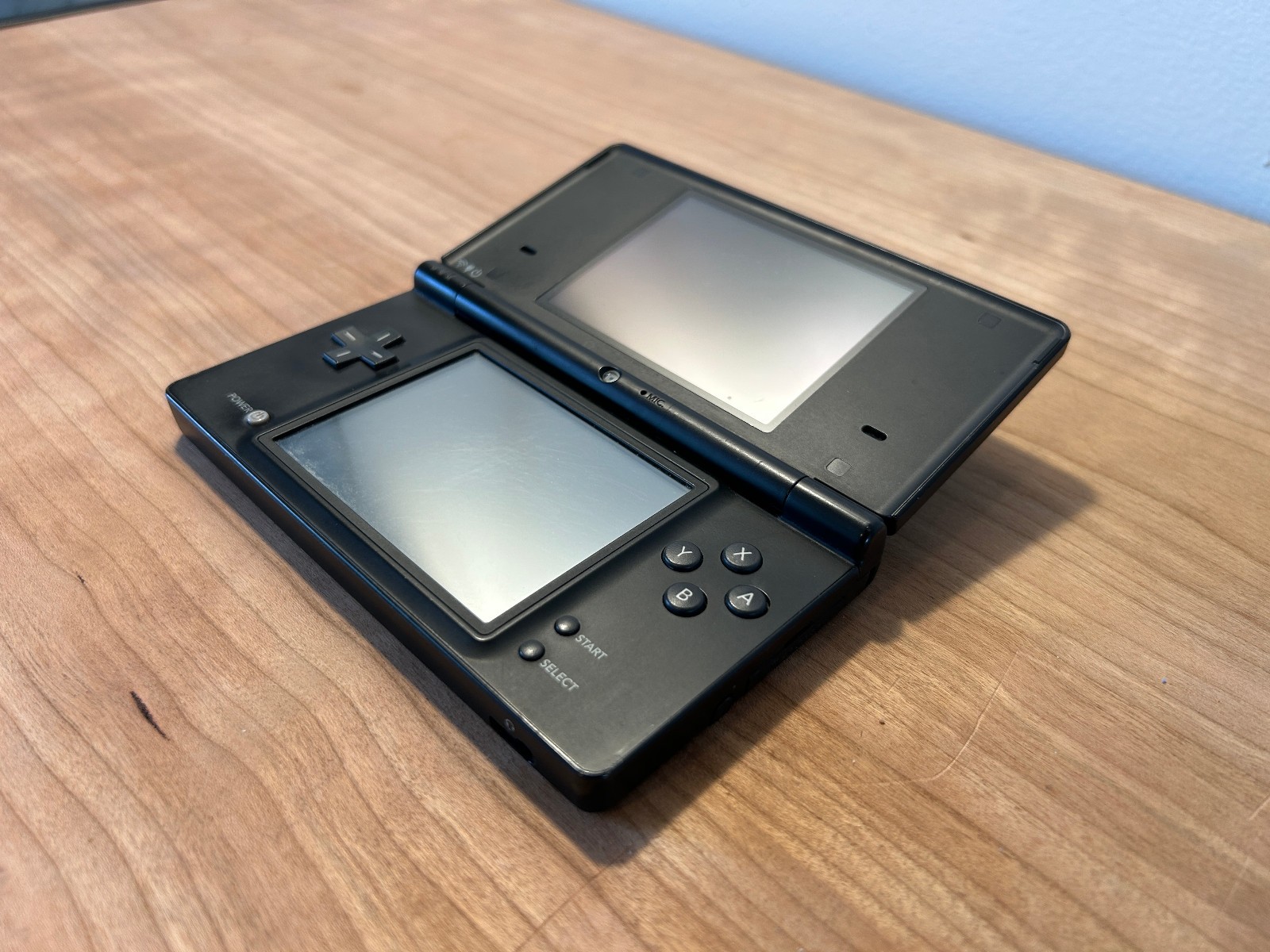 Nintendo DSi Black Handheld Console – Includes Stylus, Charger, New Battery