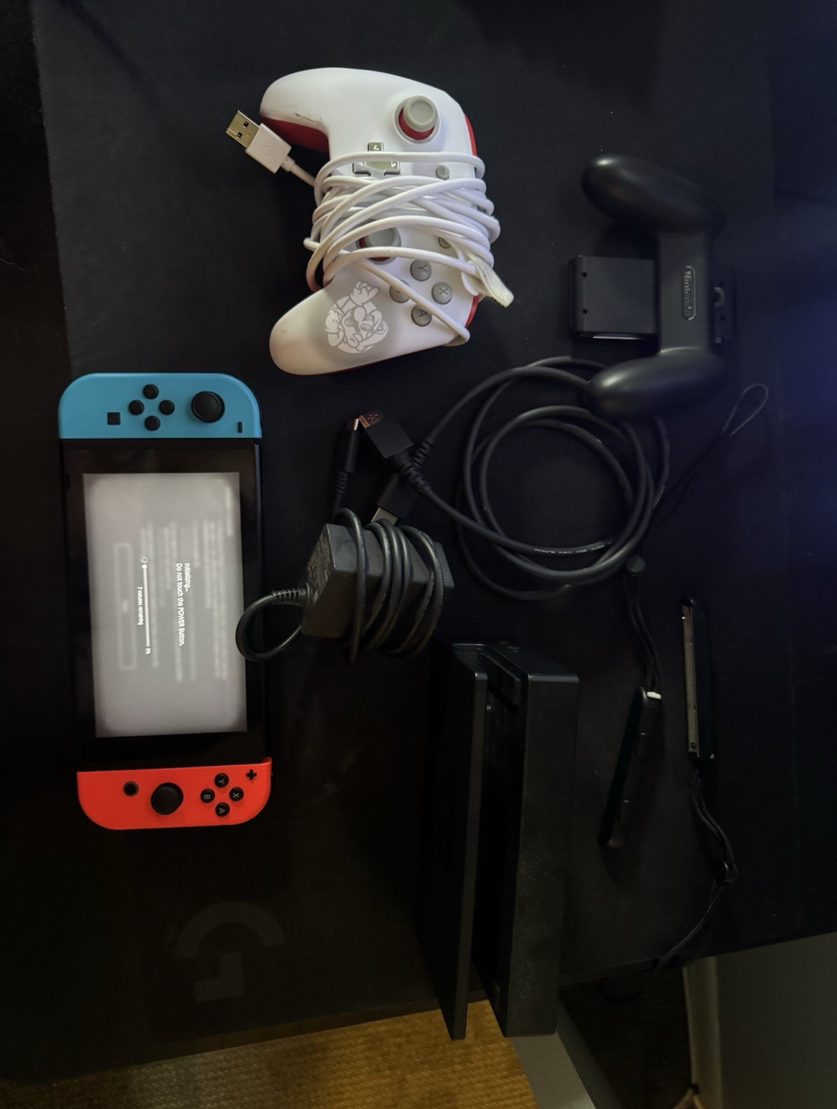 Nintendo Switch Console Red/Blue Joy-Con Dock W/ 128GB microSD Wi-Fi HDMI USB-C
