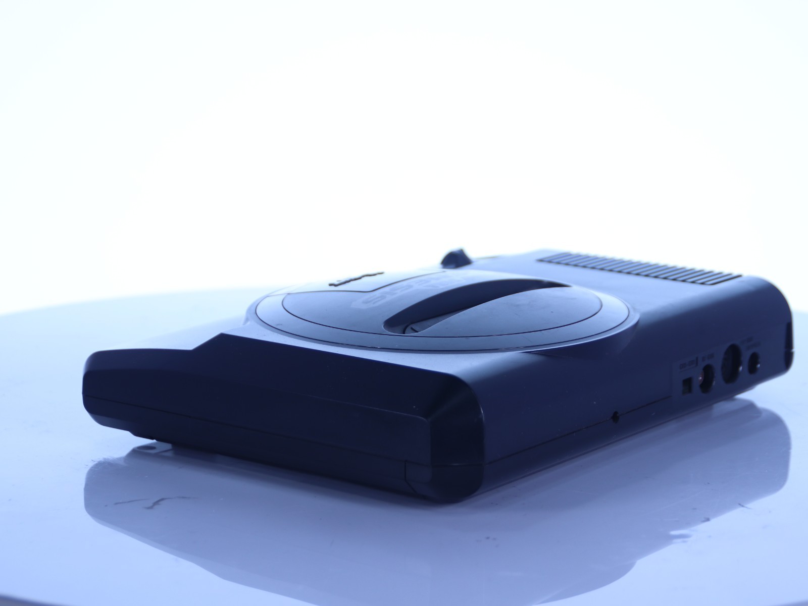 Sega Genesis Model 1601 16-Bit Console High Definition Graphics
