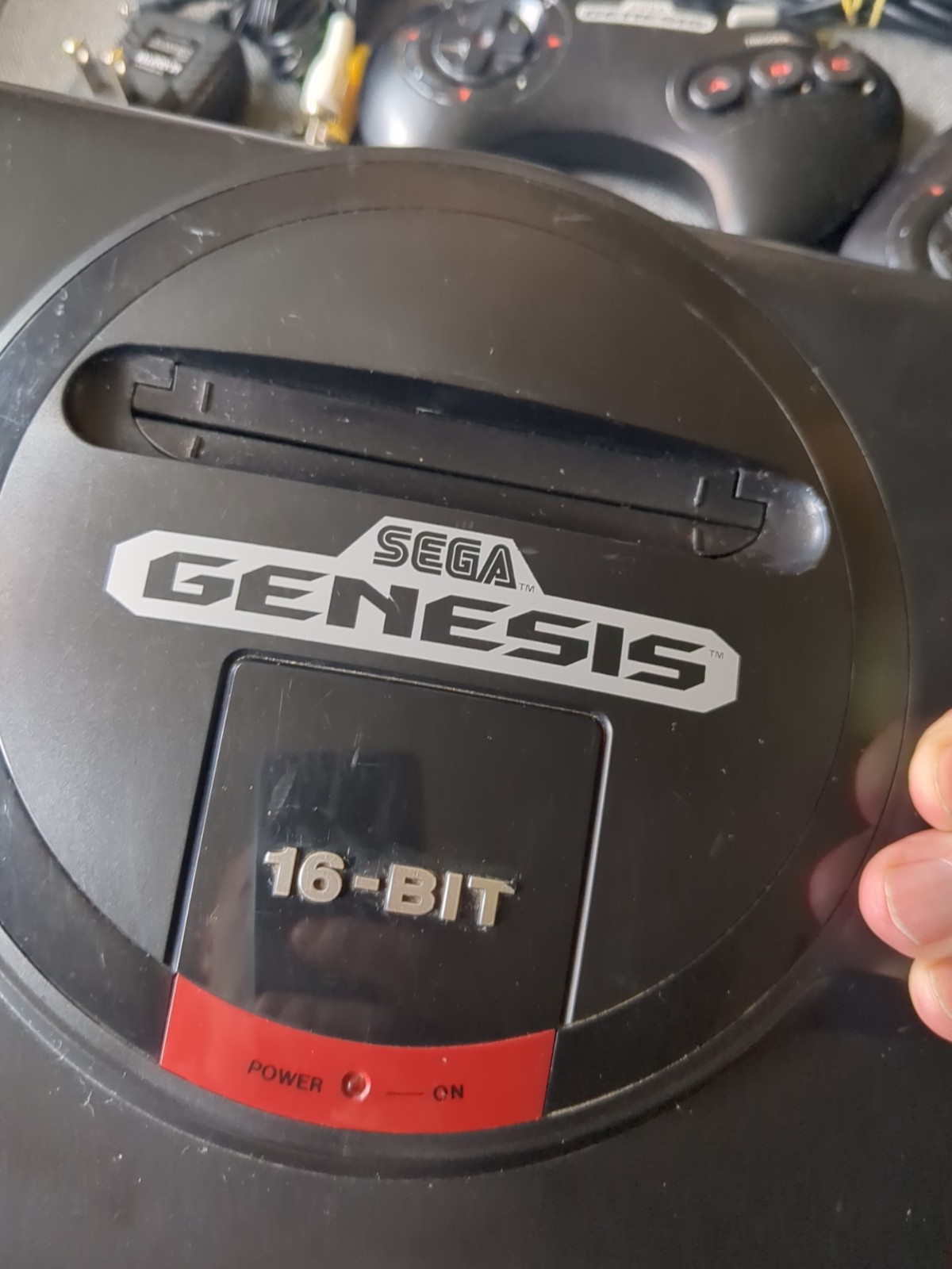 SEGA GENESIS Console MK-1601 AUTHENTIC Video Game System 1st Model 2 Controller