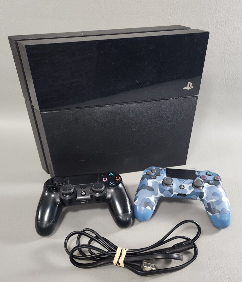 PS4 (Disc Model) – w/SSD UPG 1TB – Day 1 Edition w/2 Controllers – Factory Reset