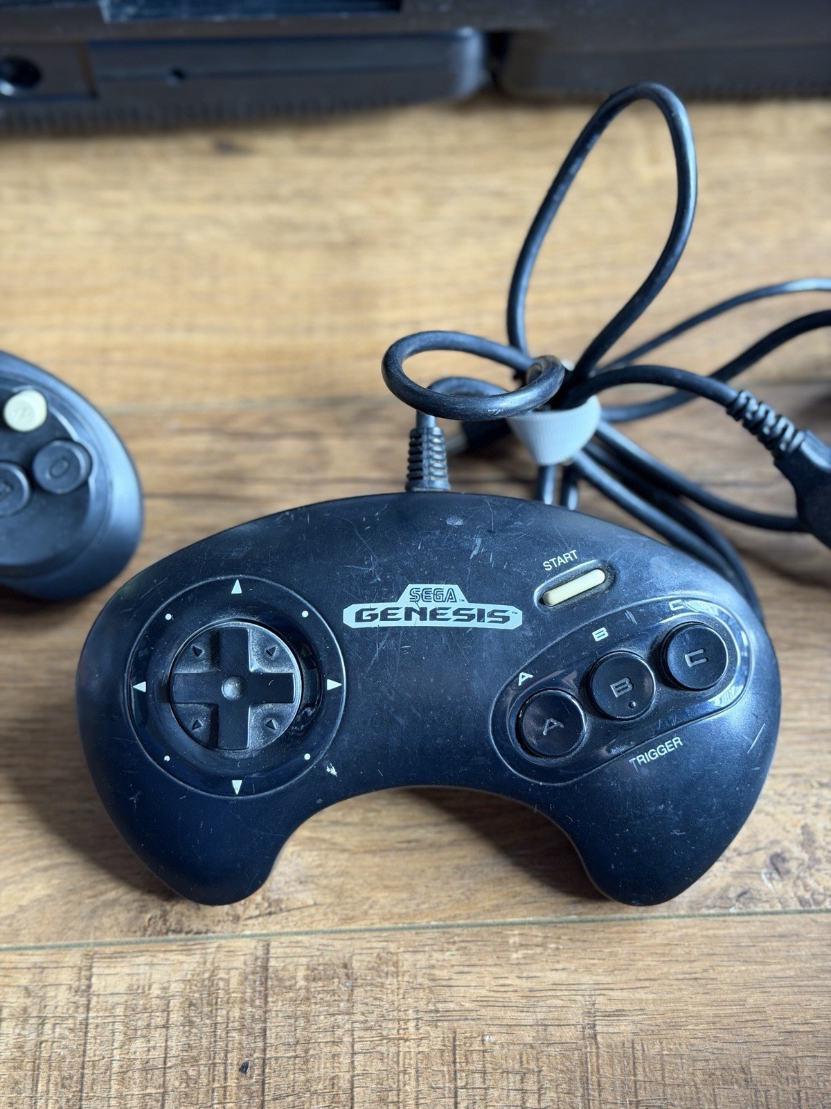 Sega Genesis Model MK-4102A 16-bit Console & Sega CD FOR PARTS CHECK DESRIPTION