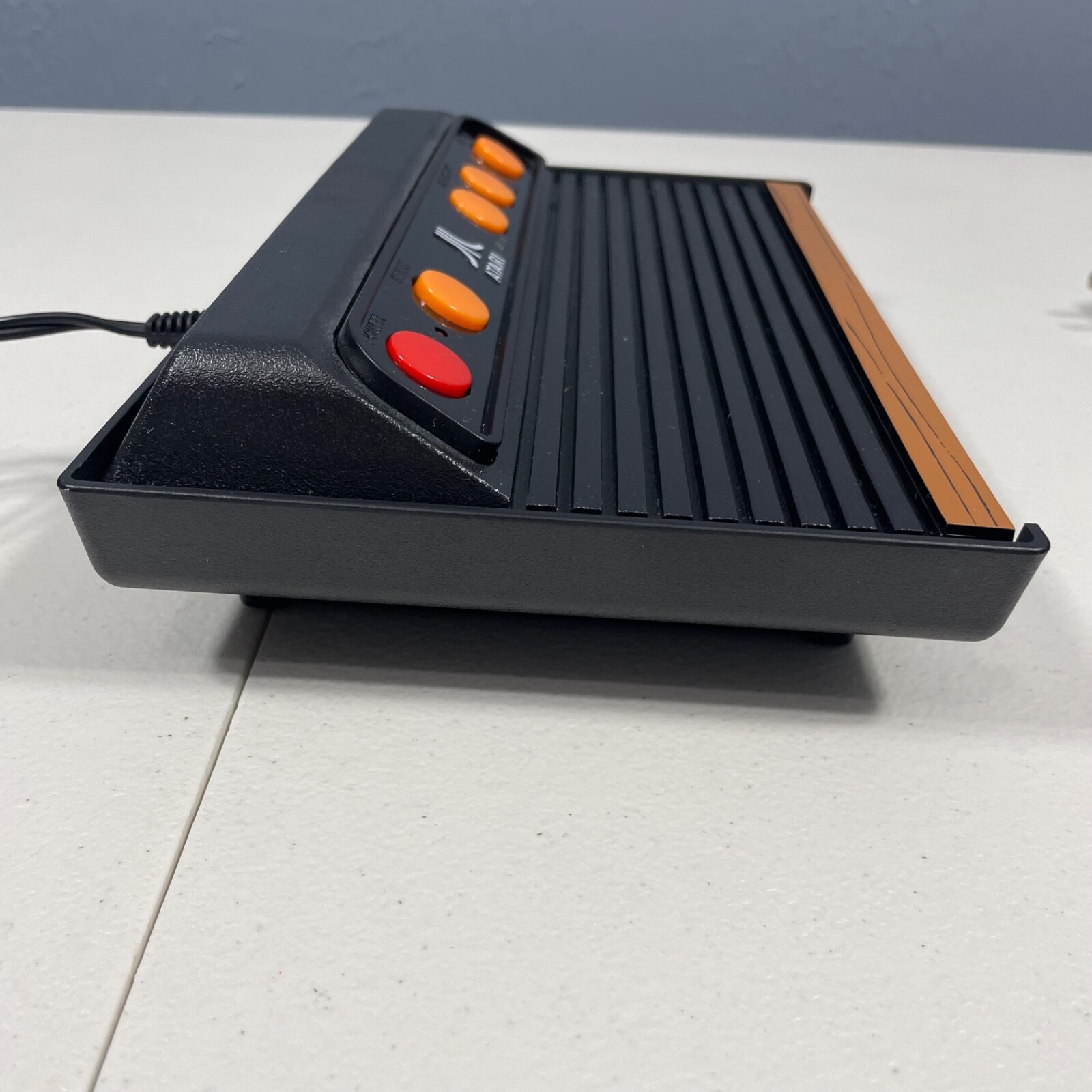 ATARI FLASHBACK 4 Console Wireless With Cables 2 Controllers Tested Working
