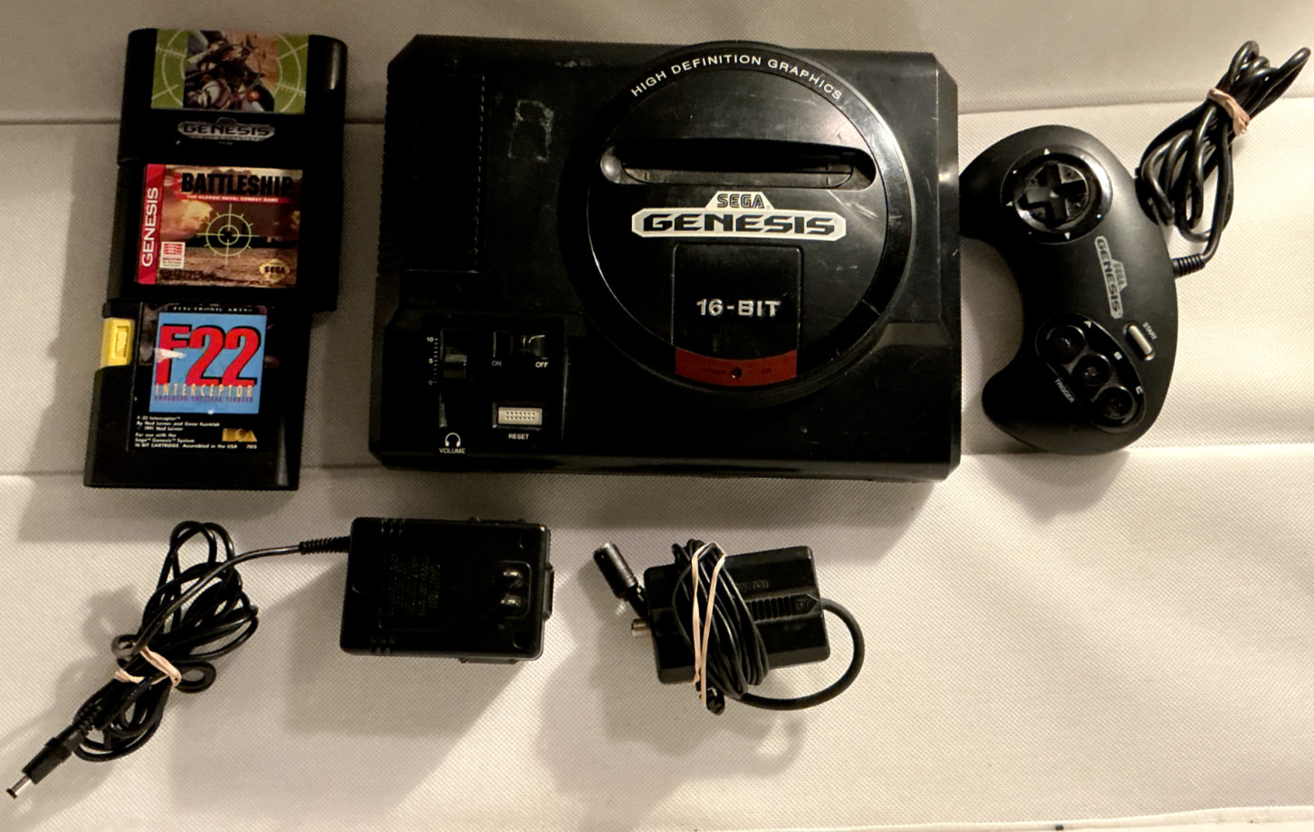 Sega Genesis Model 1601 Console [High Definition]