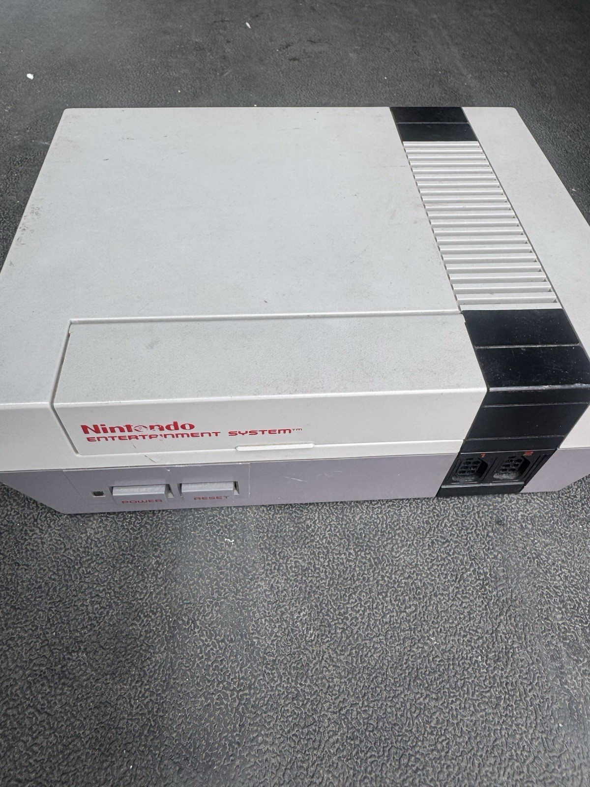 Nintendo NES Console NES-001 RF Channel Select NTSC-U/C Gray