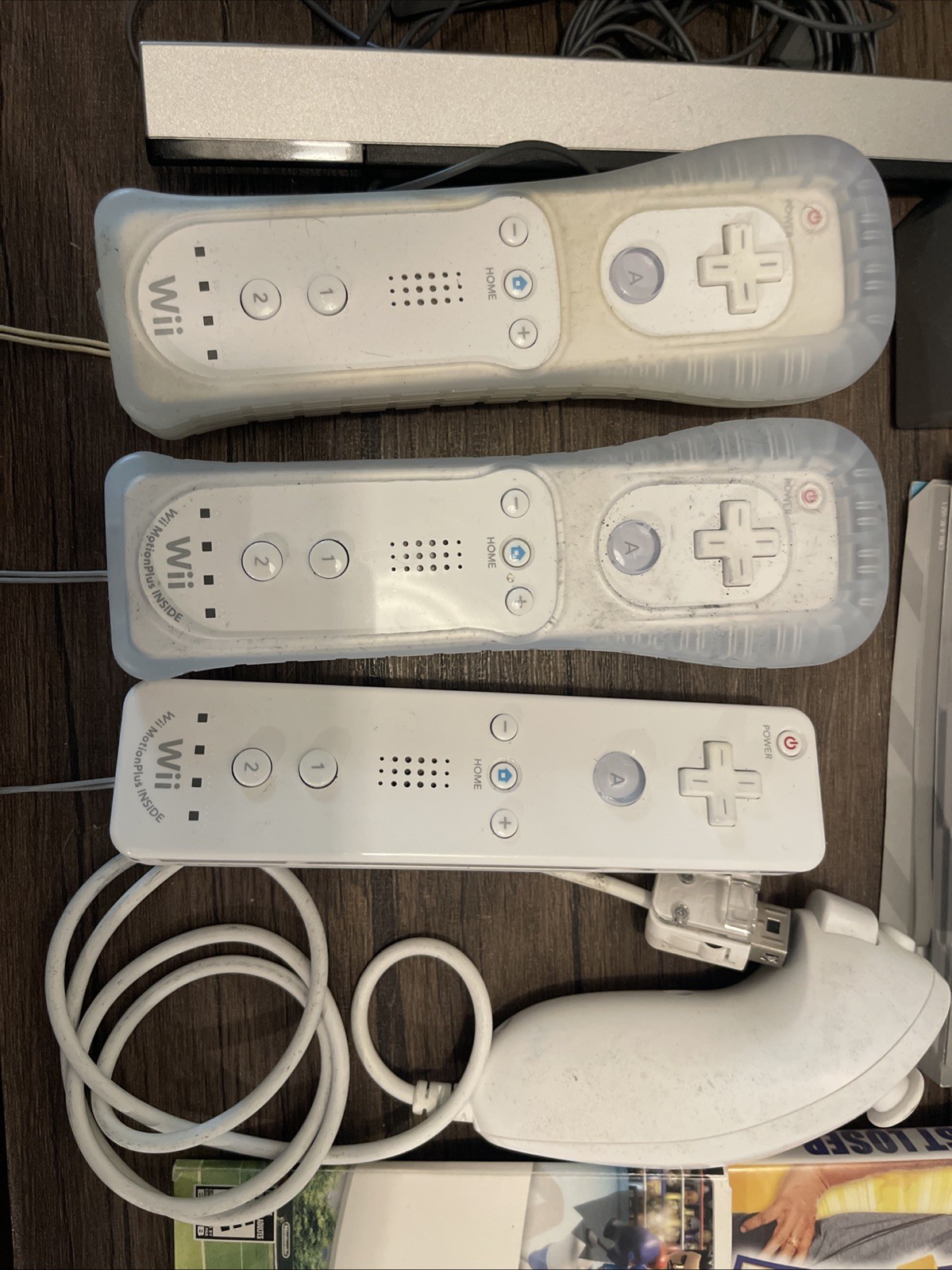 Nintendo Wii Bundle! Controllers, Wii Sports, Just Dance, Pac-Man Party & More