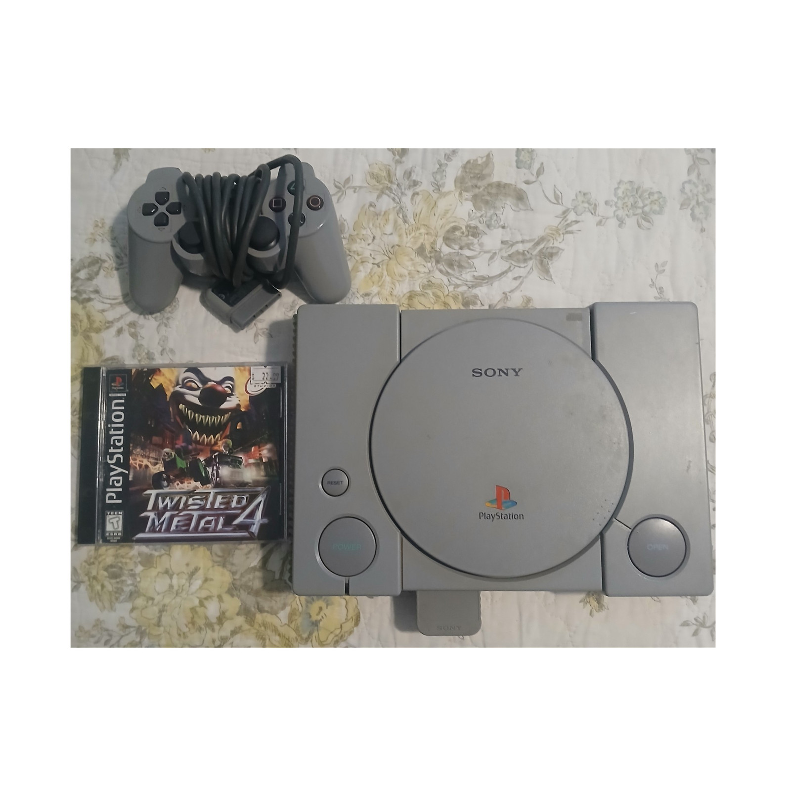 Sony PlayStation 1 Gray Console w/ Controller, Disc Drive & Twisted Metal 4