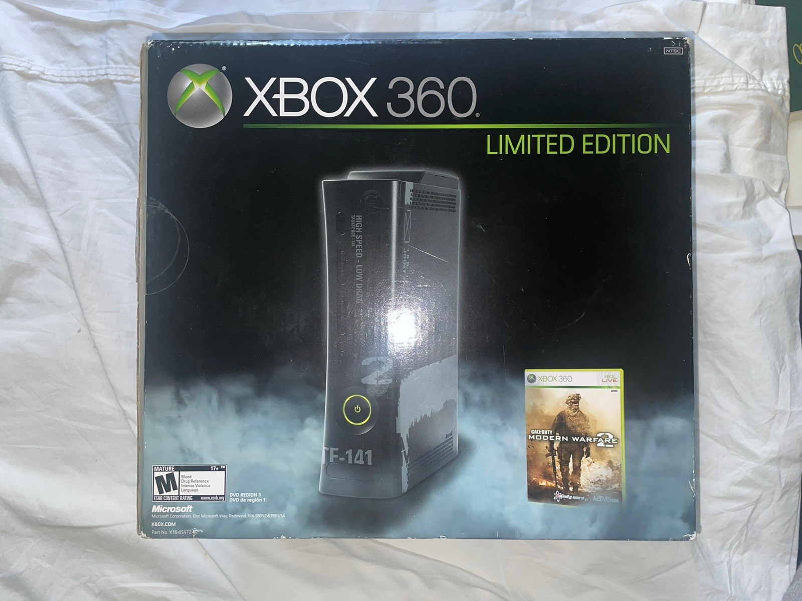 Microsoft Xbox 360 Elite Call Of Duty: Modern Warfare 2 Limited Edition…