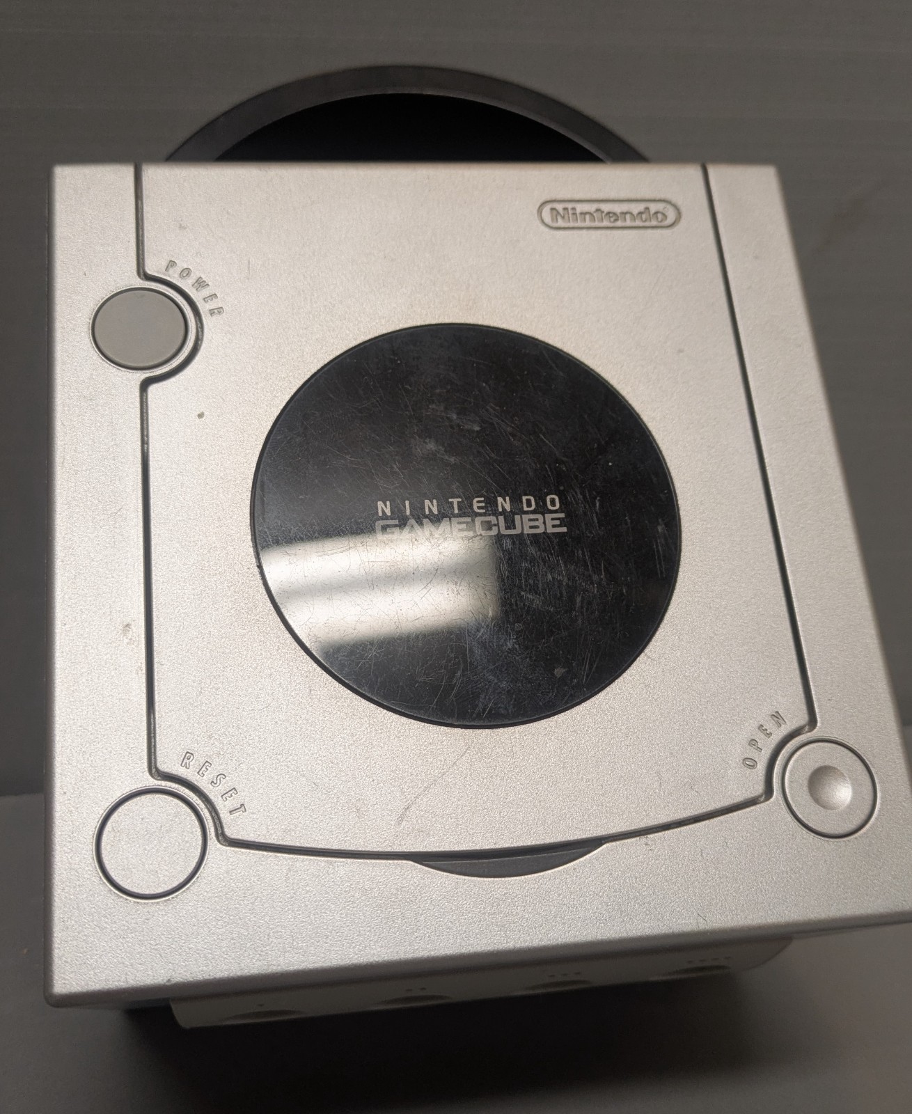Nintendo GameCube Console platinum + platinum Controller DOL-001 – Tested Silver