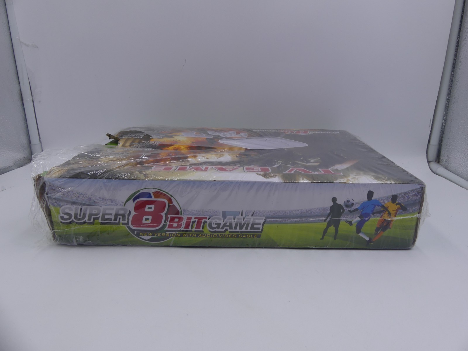 Super 8 Bit Game Console – Retro 8-Bit TV Game 2 Controllers + Light Gun SQY-666
