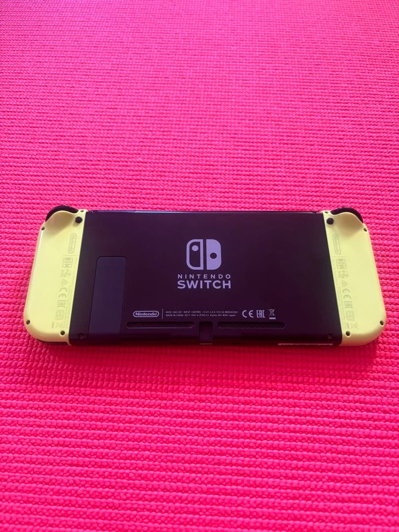 Nintendo Switch Complete Set Tested Excellent Condition 1 Year Used