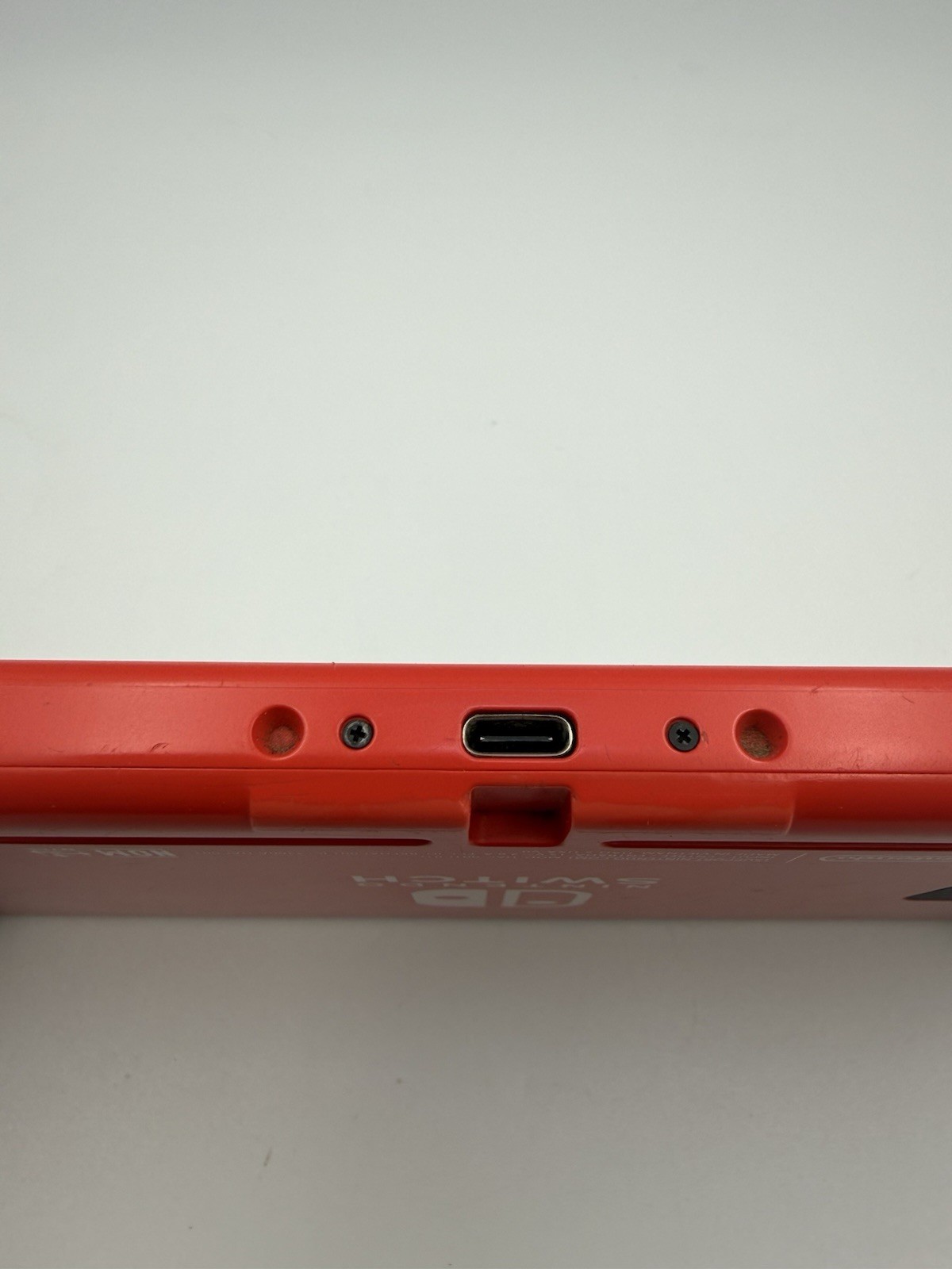 Nintendo Switch V2 Mario Red Edition – 128GB SD + Pro Controller + Case -Tested