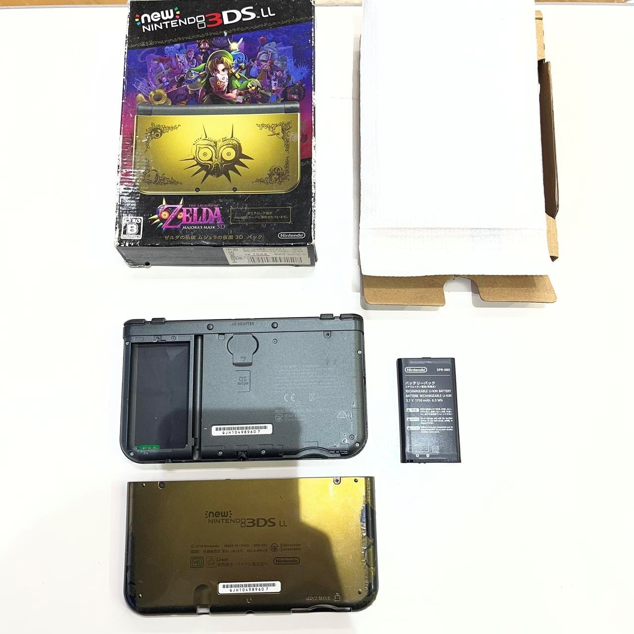 New Nintendo 3DS XL LL Majora’s Mask Limited Edition RED-001 A2056