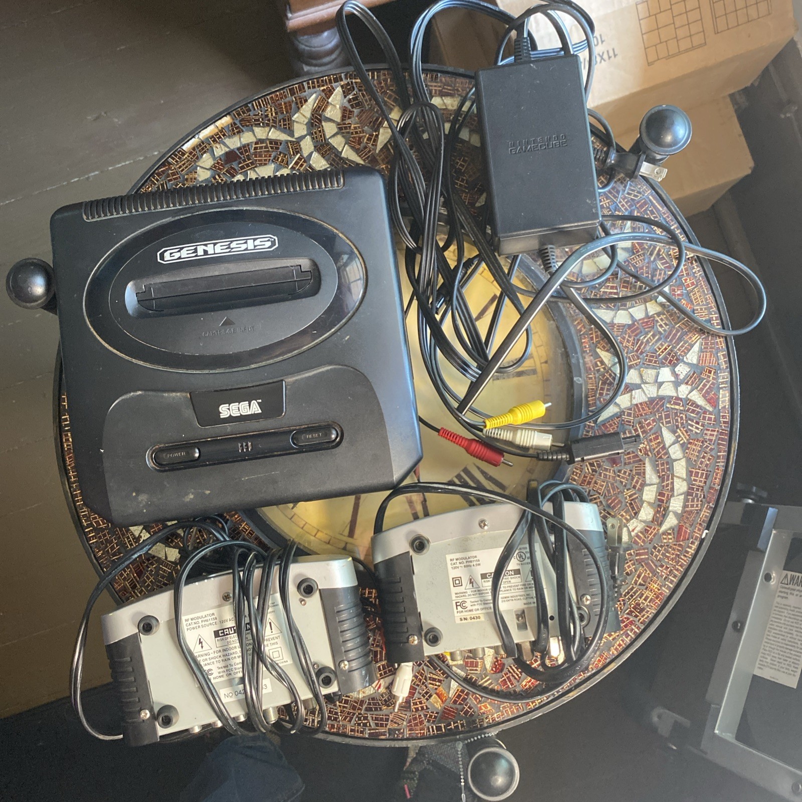 Sega Genesis V2 And Nintendo Gamecube Cords With Modulators X2 And Av Cords