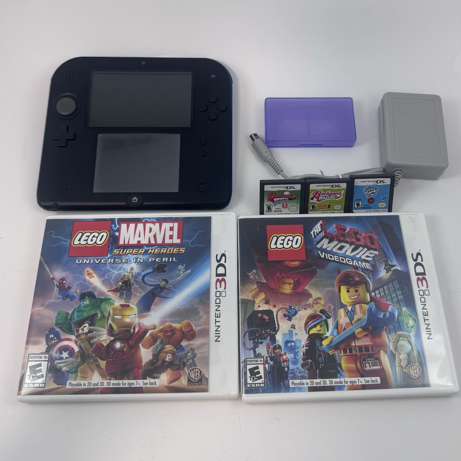 Nintendo 2DS Black/Blue Handheld Console with Charger Games Lego Backyard Sports