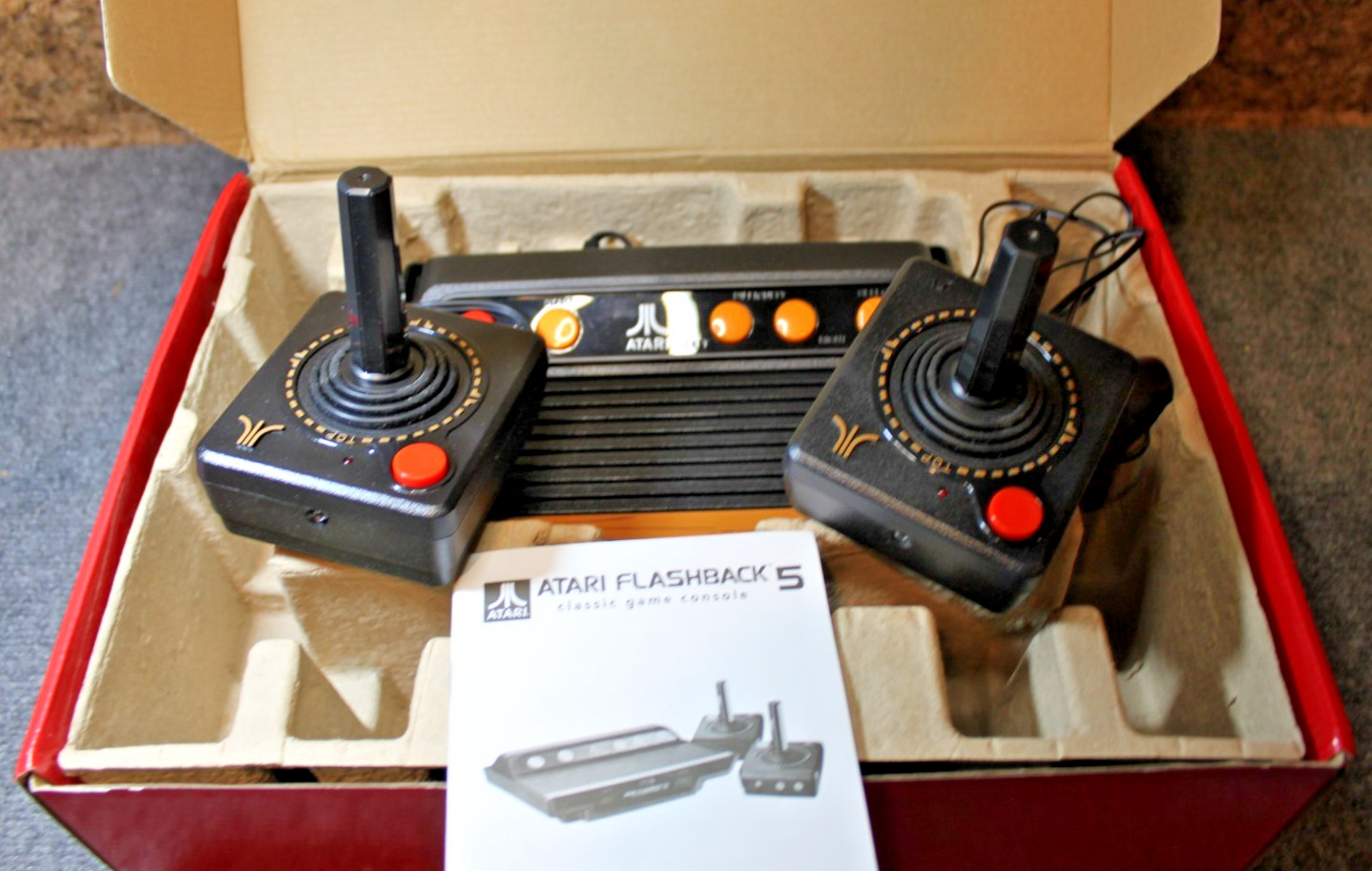 Atari Flashback 5 Classic Game Console 92 Built-in Video Games AR2670C