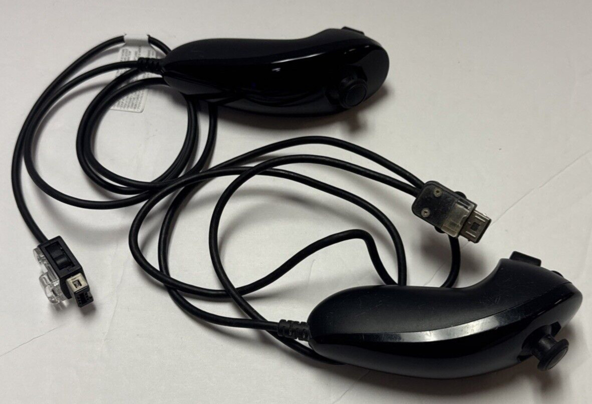 Nintendo Wii – Black Console OEM Bundle – RVL-101 – Tested