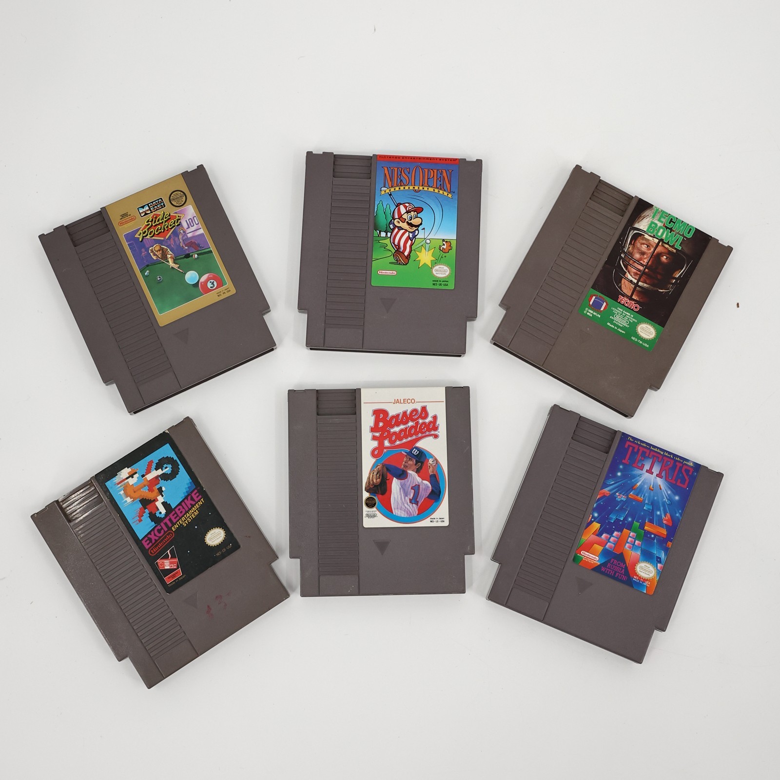 1985 Nintendo Entertainment System Bundle & Misc Games with Cords 2 Controllers