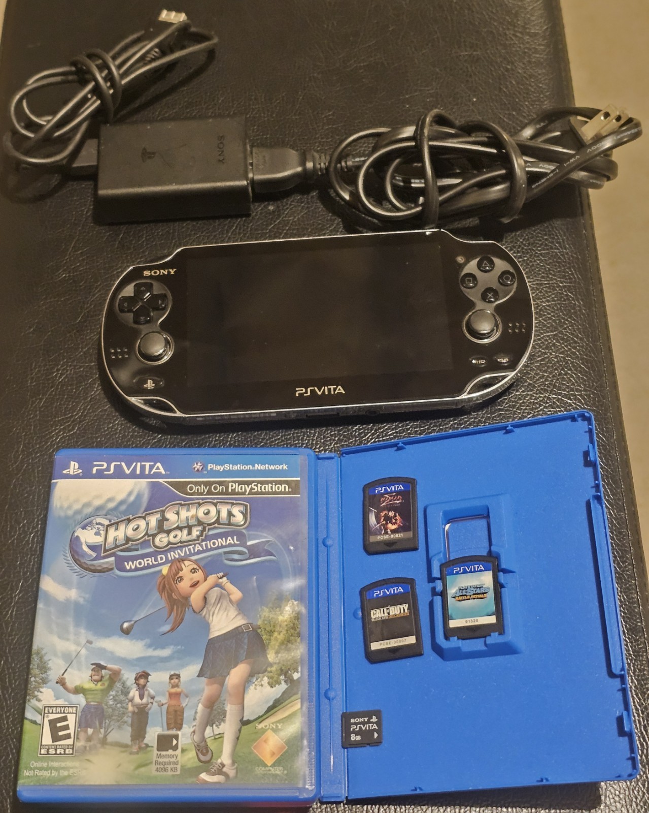 Sony PS Vita PCH-1000 OLED, Bundle 4 Games, 8GB memory card, Charger Tested