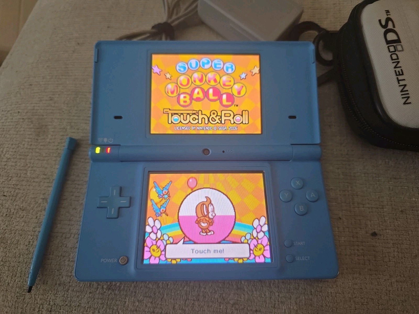 Nintendo DSi Light Blue Console Super Clean W/Stylus, Charger, Case, & Game