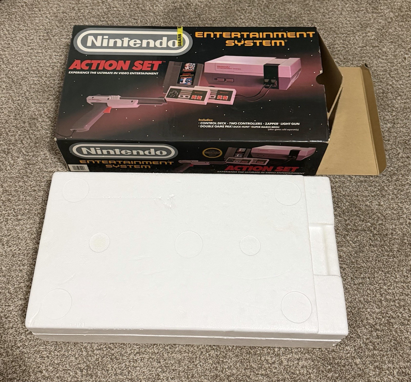 Original Nintendo NES Action Set System 100% CIB Complete Box NOT Working READ