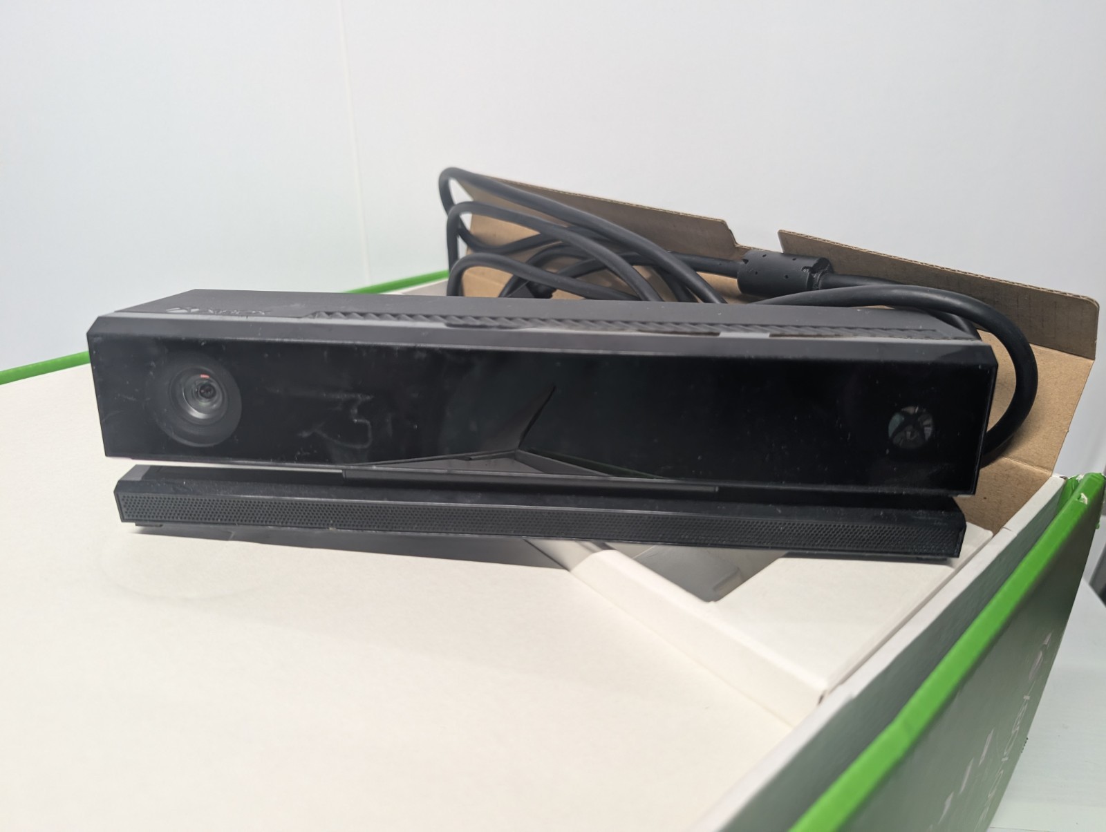 Microsoft XBOX ONE 1540 Console With 4 Games Power Cord Kinect Sensor