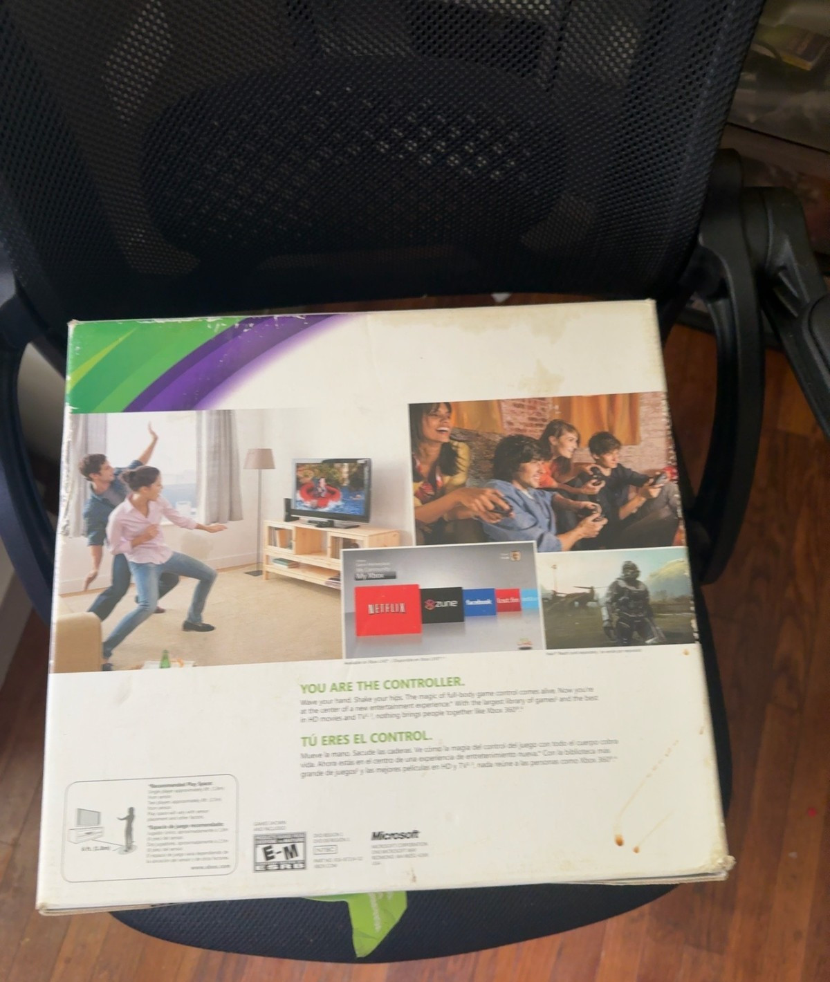 Microsoft Xbox 360 S 4GB Kinect Console Complete in Box CIB Tested Working