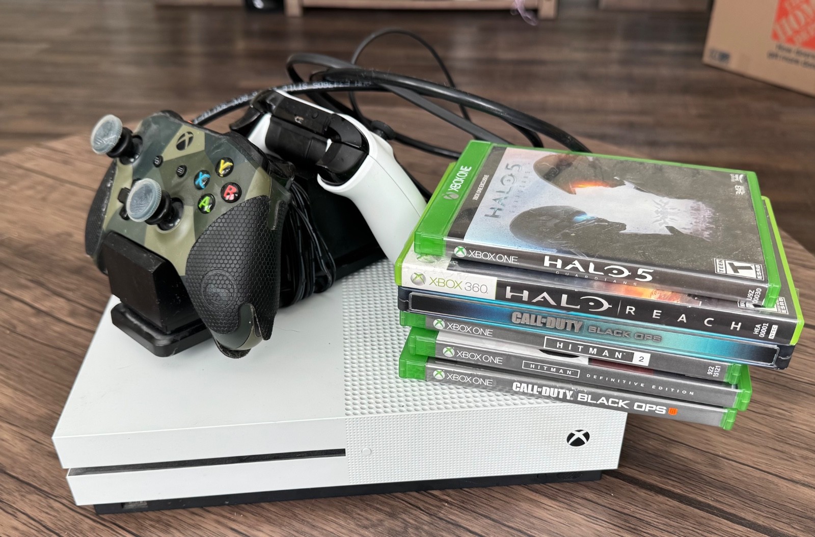 Xbox One S 1TB Console – White with Two Controllers and Games