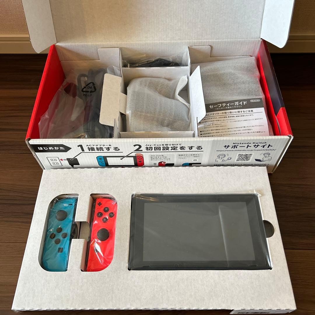 Nintendo Switch console 32G microSD