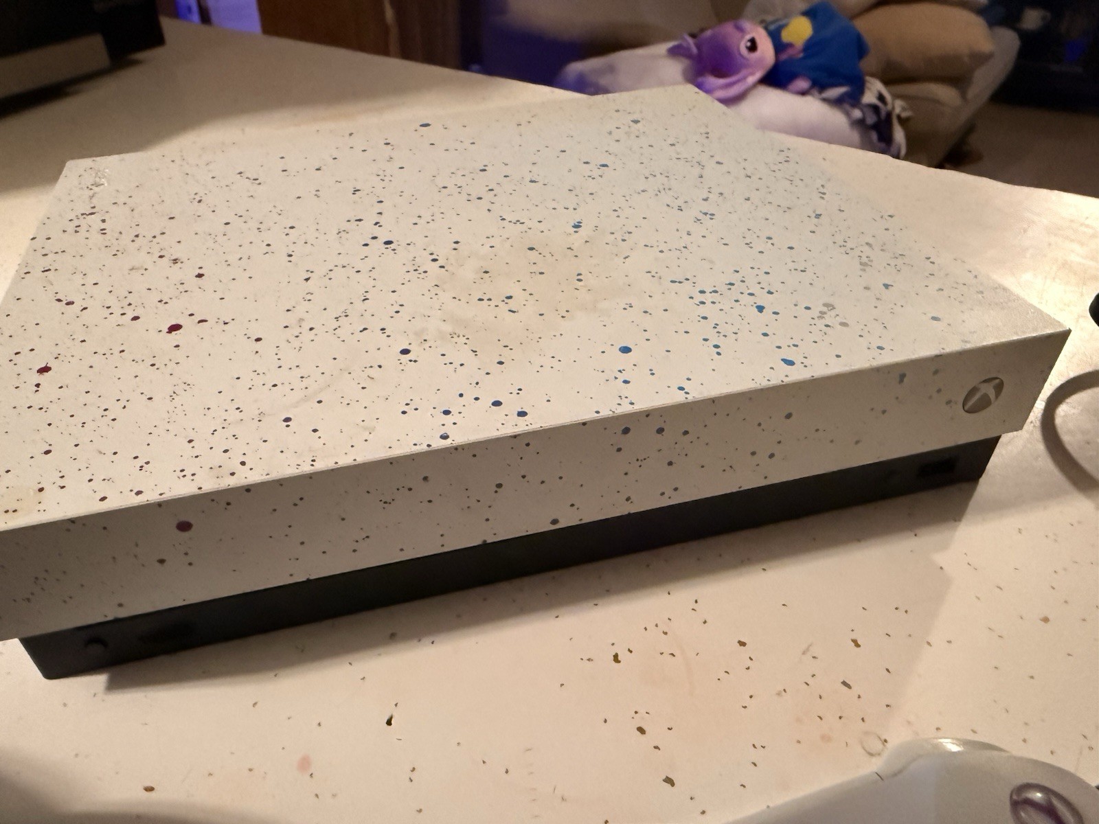 Microsoft Xbox One S 1TB White Console 4K UHD Wi-Fi HDMI Region Free