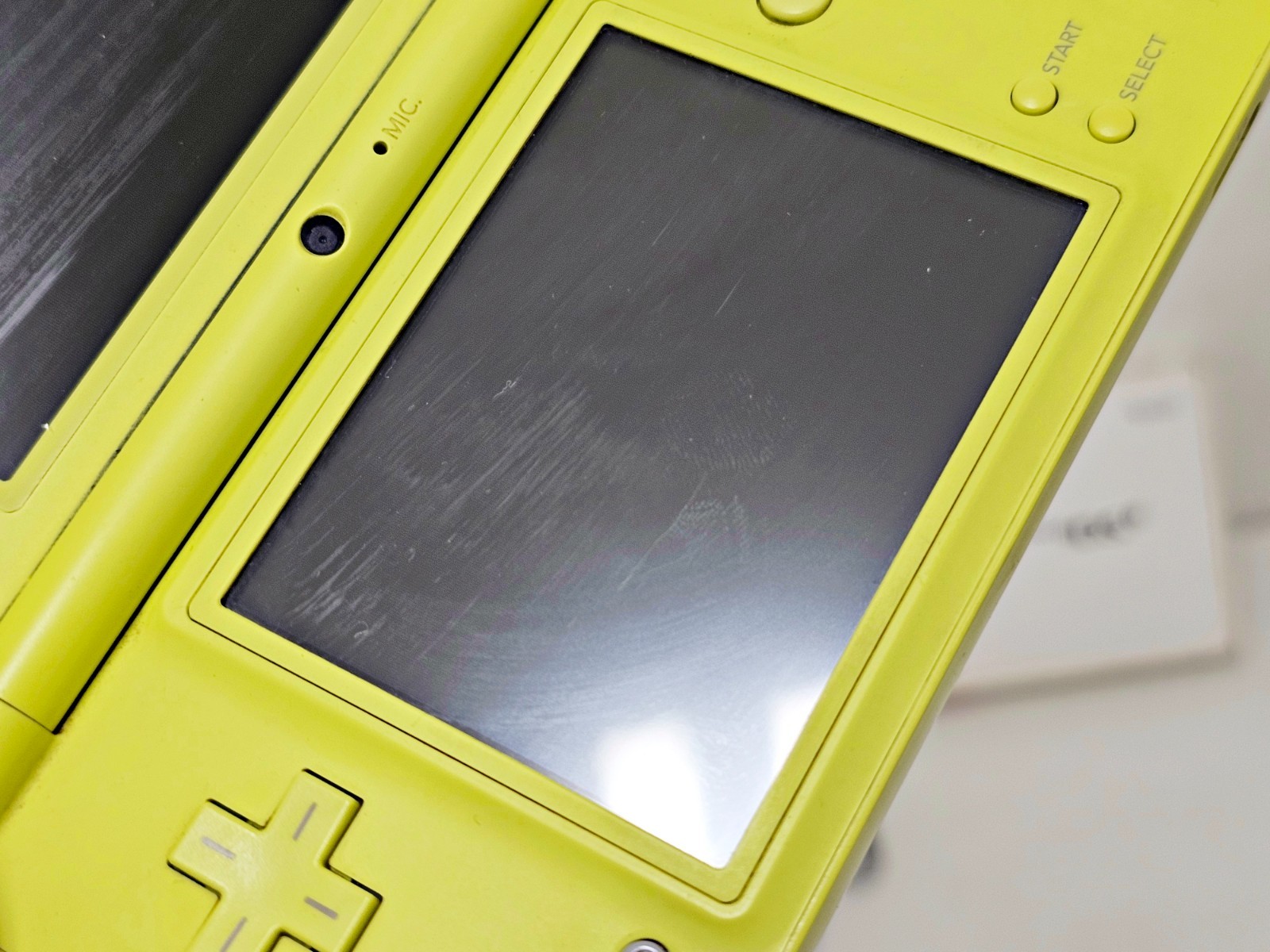 Nintendo DSi Console Lime Green 744 Boxed