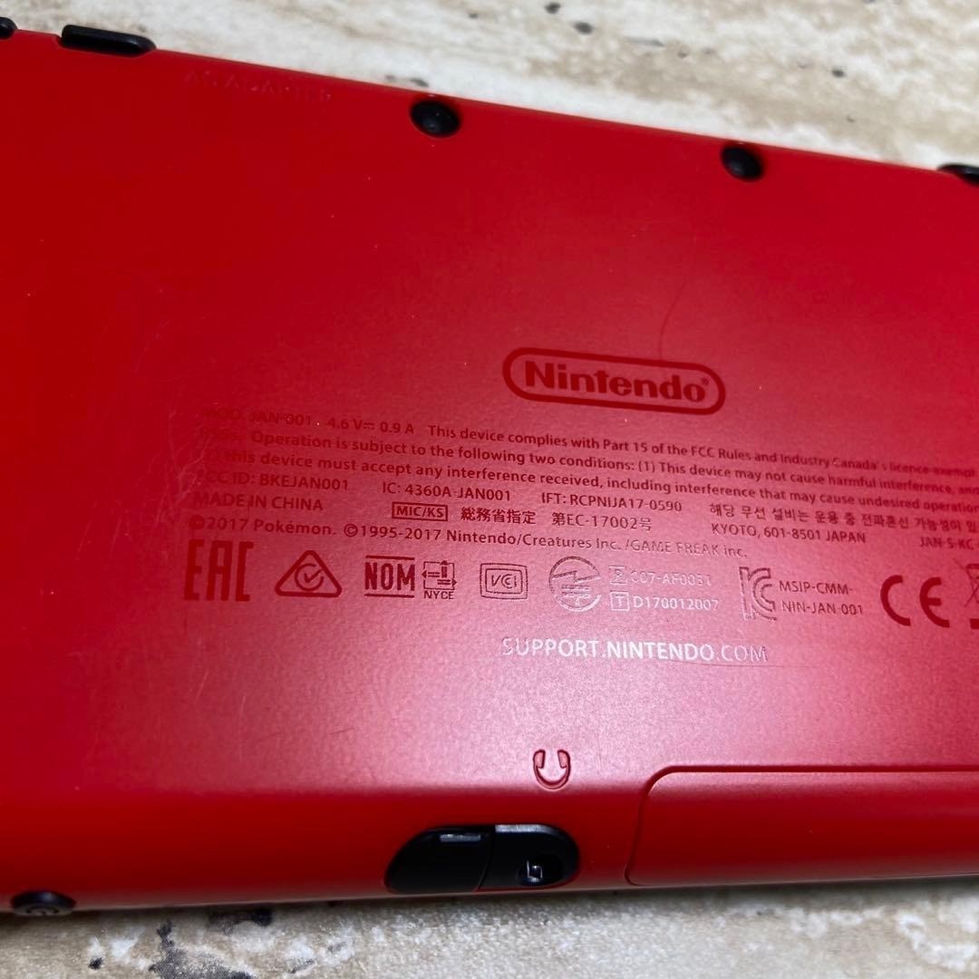 Nintendo New 2DS LL Pokemon Poke Ball Edition Console Complete Tested JP 6471