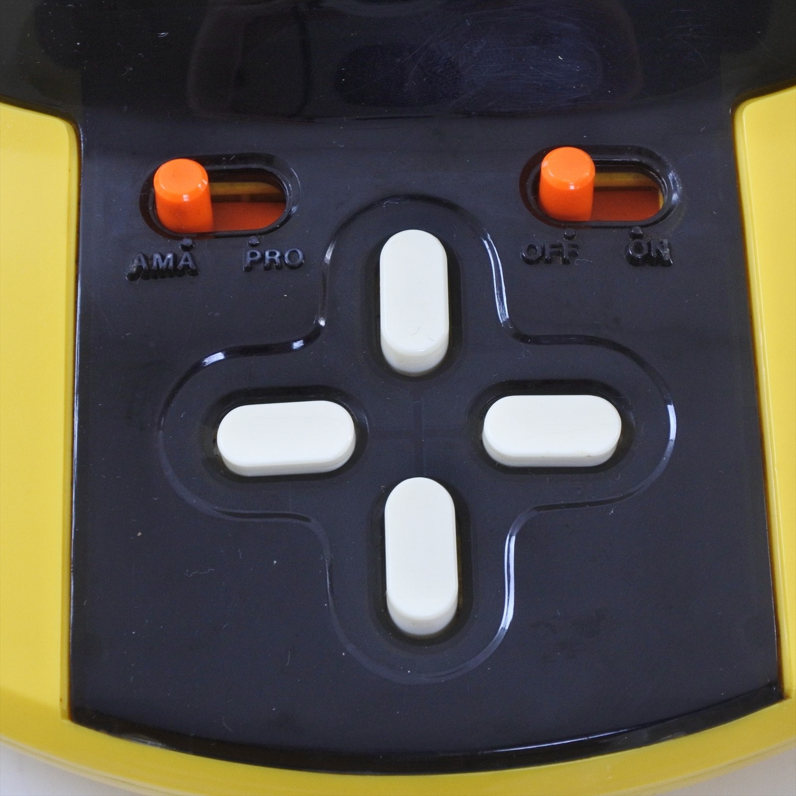 LSI PACMAN Puck MAN Pac man Console Boxed NO inst Handheld Game Watch TOMY 1101
