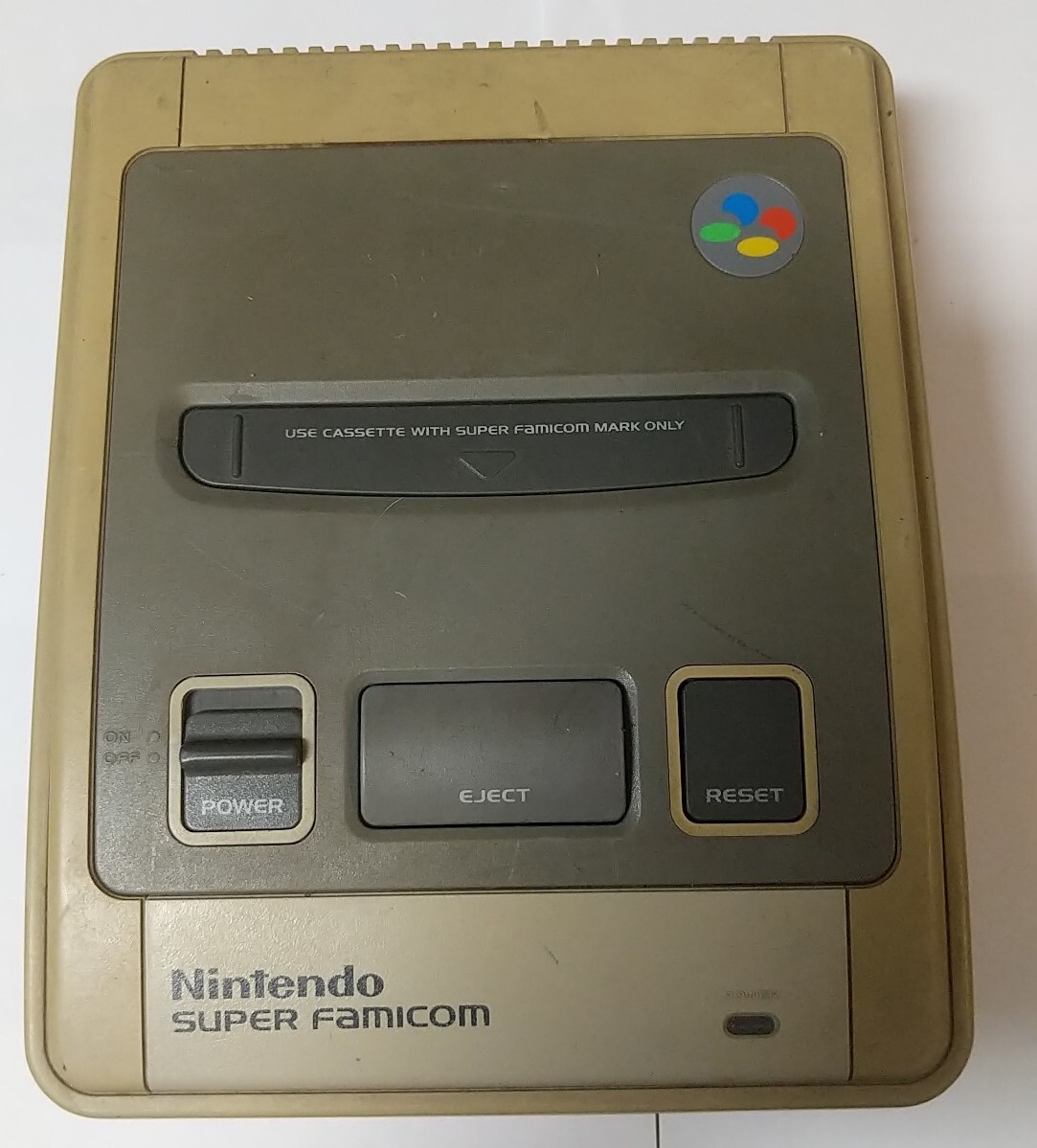 Broken, For Parts. Nintendo Super Famicom Console. HVC-002. BROKEN – BMcx02