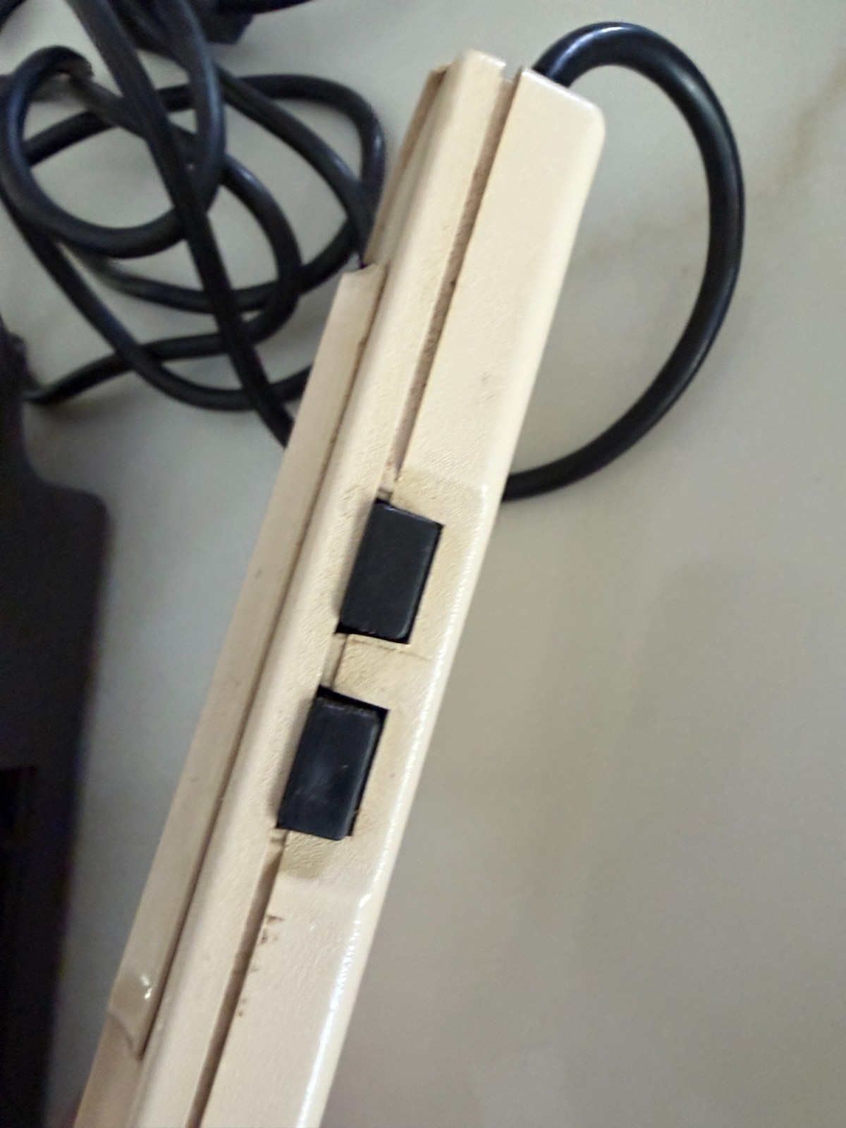 Super Video Arcade Tele-Games Intellivision Console w/ 2 Controllers Untested