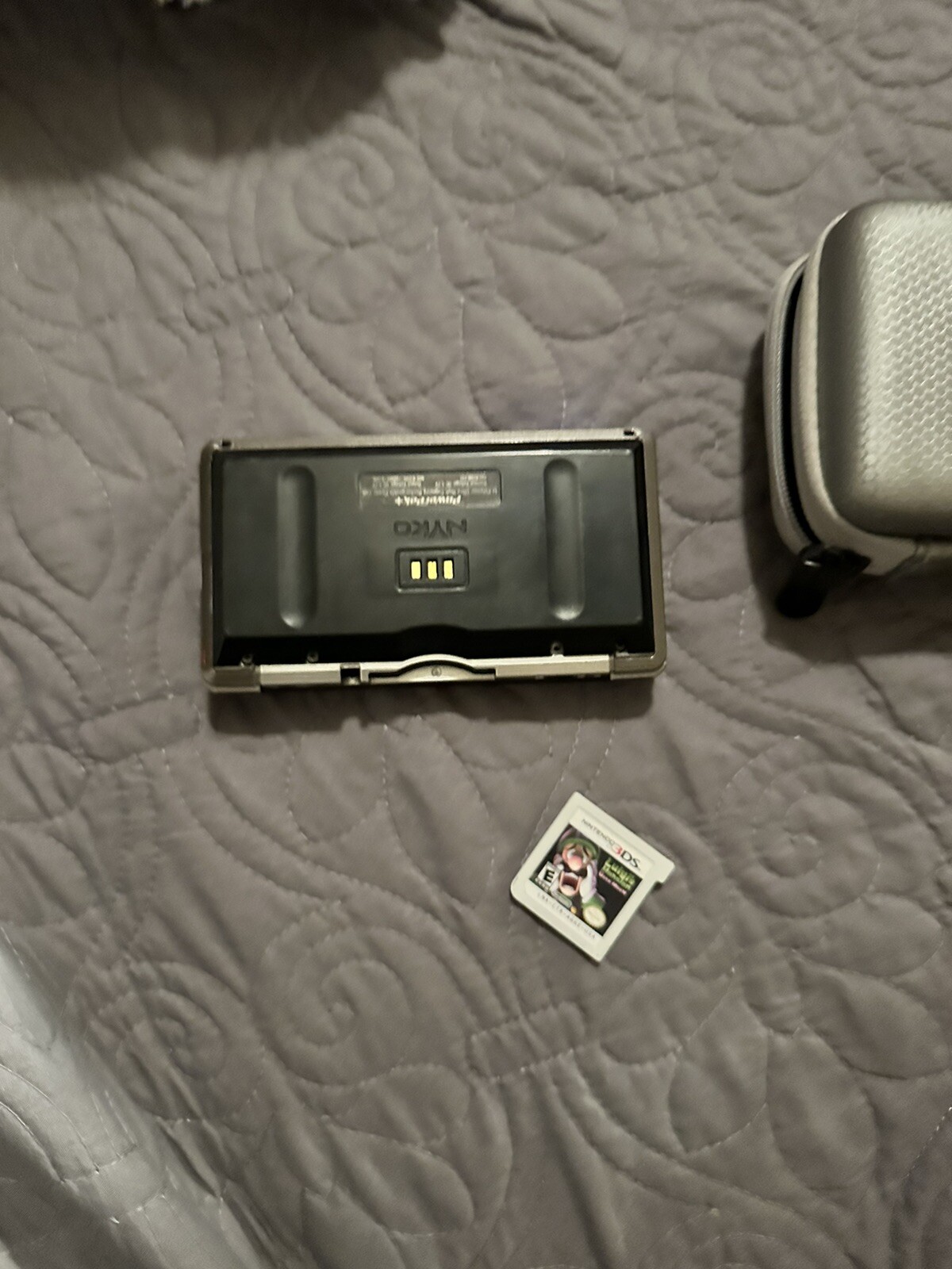 Nintendo 3DS 2GB Handheld System – Cosmo Black