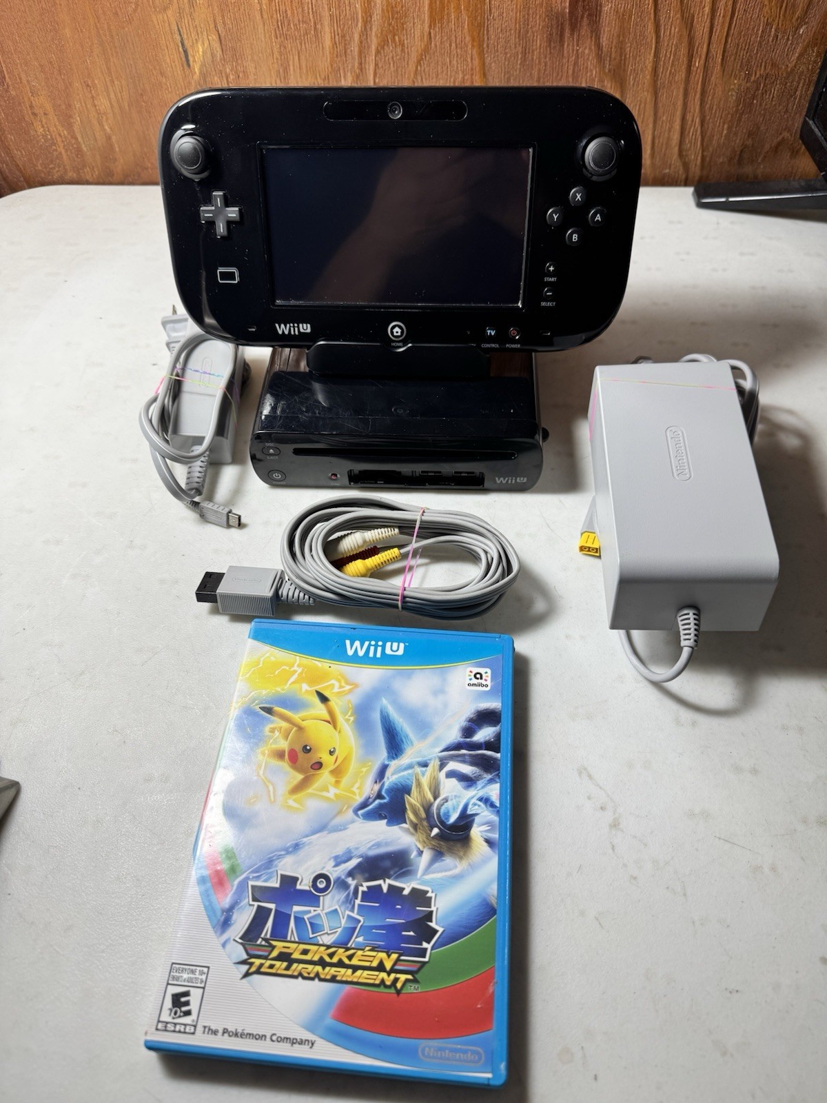 Nintendo Wii U WUP-101 32GB System W/ Gamepad