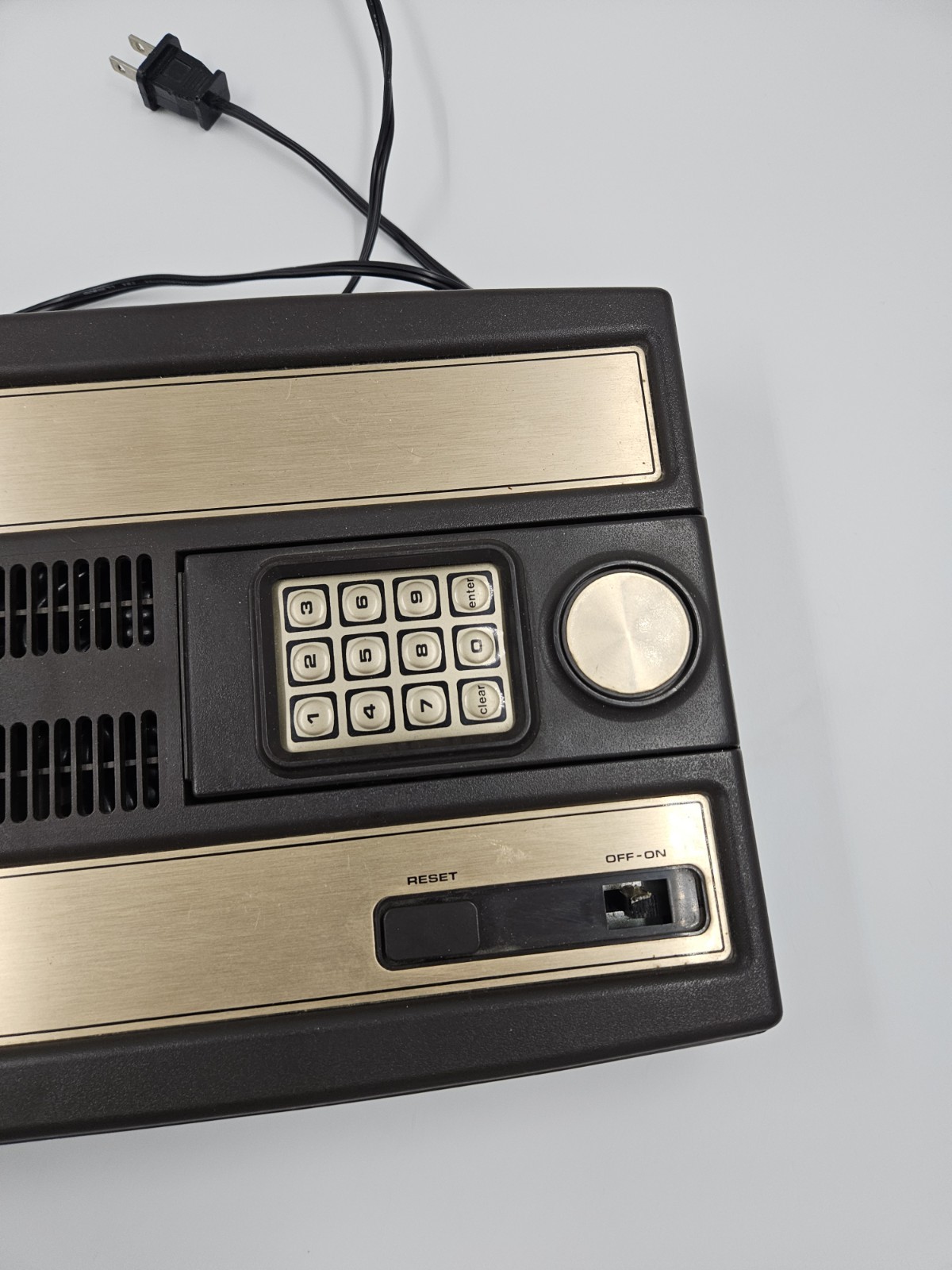 Mattel Intellivision Console Model 2609 – For Parts Won’t Turn On
