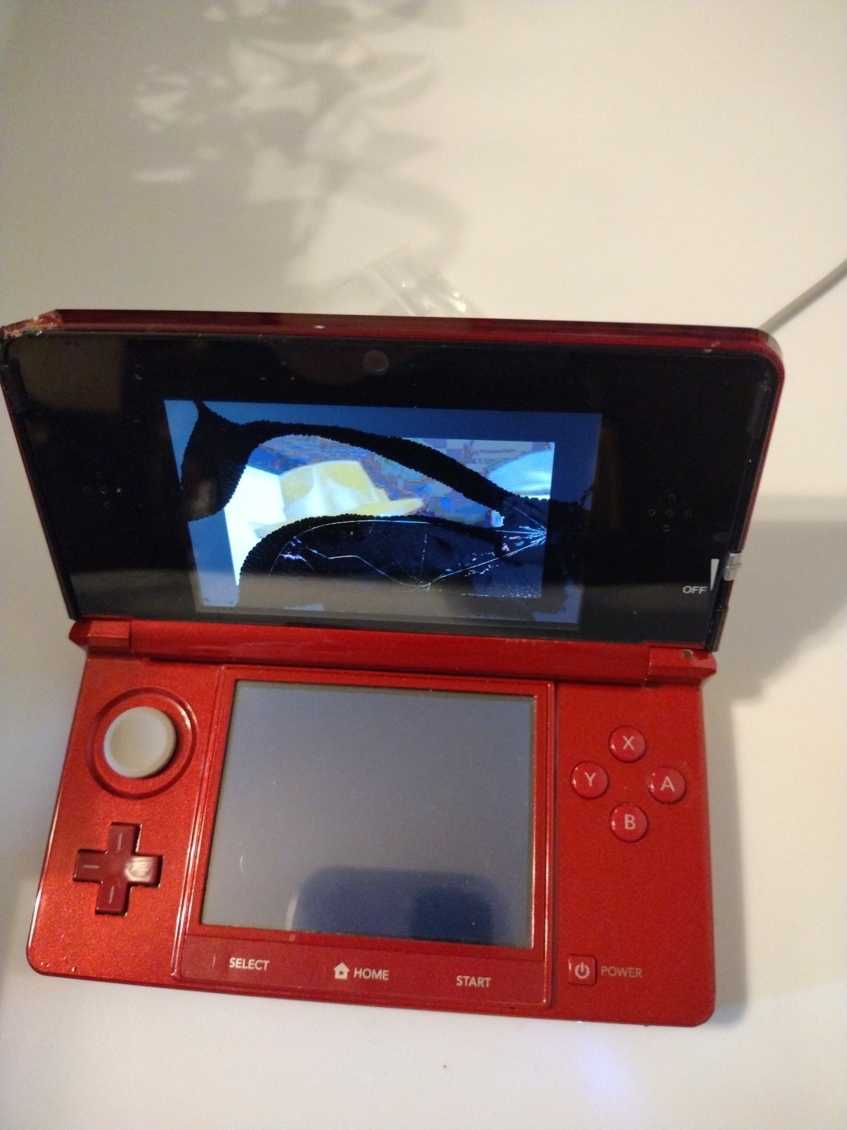 Nintendo 3DS Handheld System – Flame Red-needs outer screen repair ( DIY Utube)