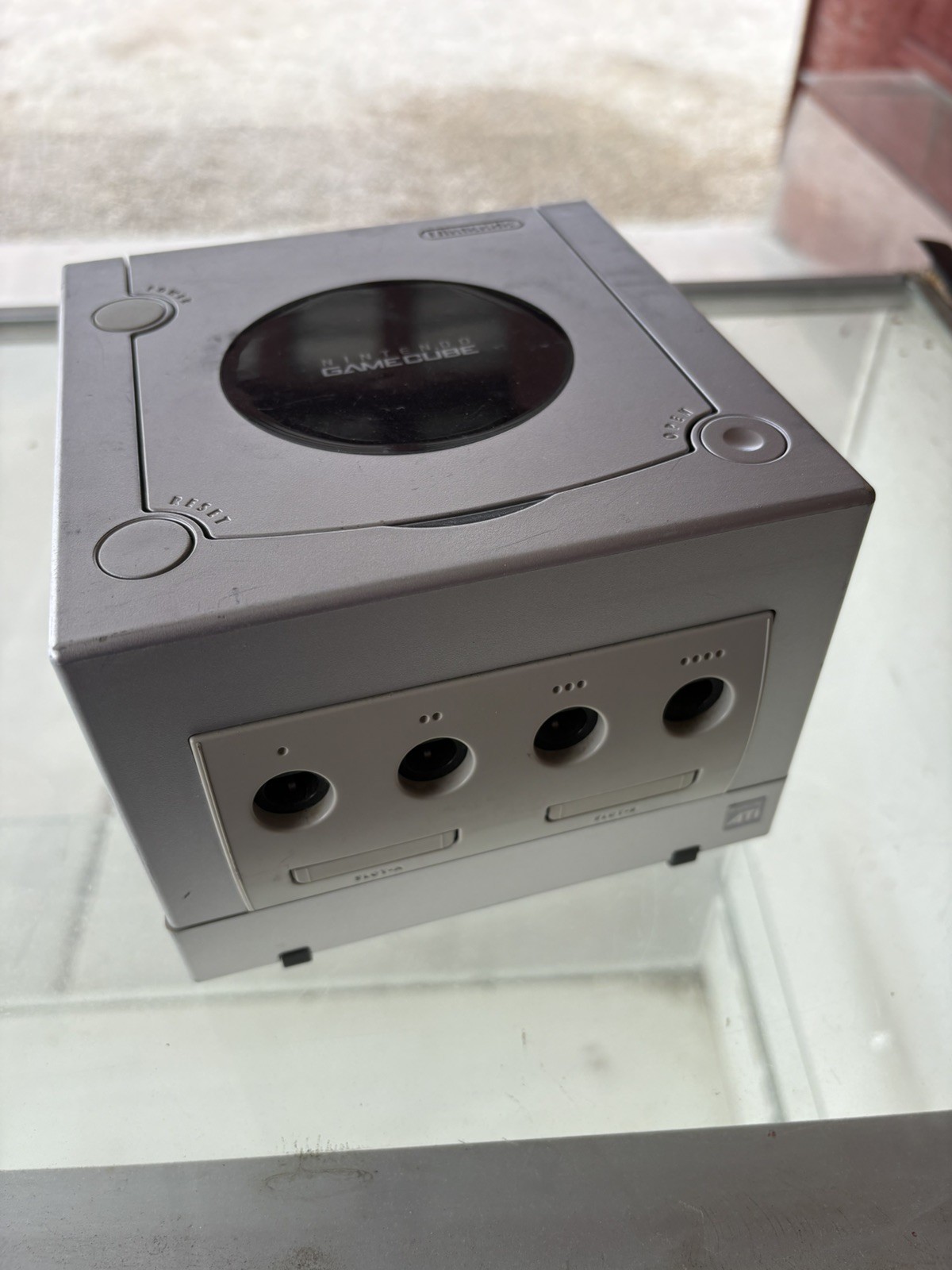 Nintendo GameCube Silver Console – DOES NOT WORK FOR PARTS ONLY – Laser Issues