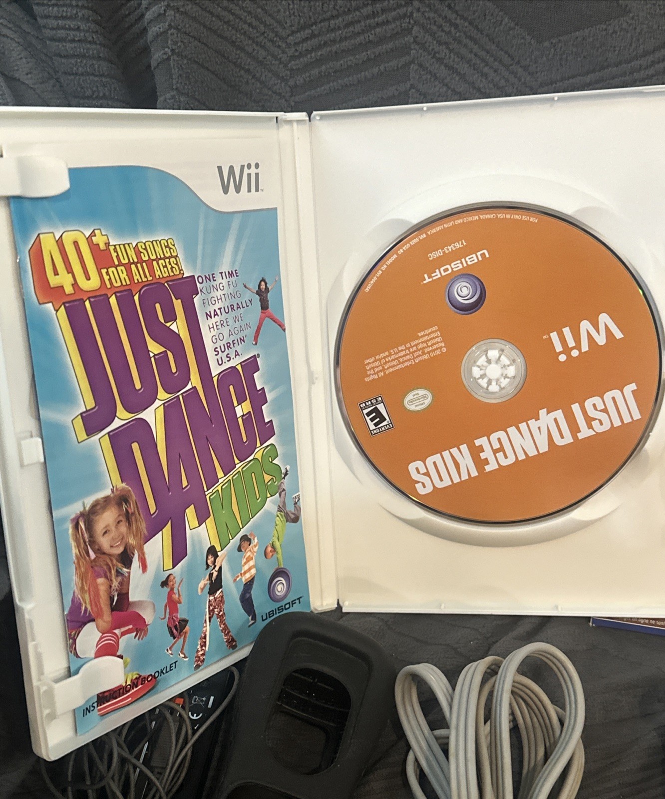 Nintendo Wii Black Console Bundle with Wii Sports & Resort Tested Bonus Items