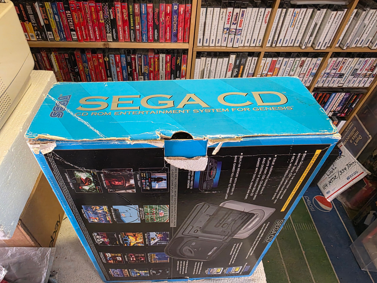 Sega CD Model 2 Console w/Genesis 2 Console w/Sewar Shark-CIB PLUS! VGC! TESTED!